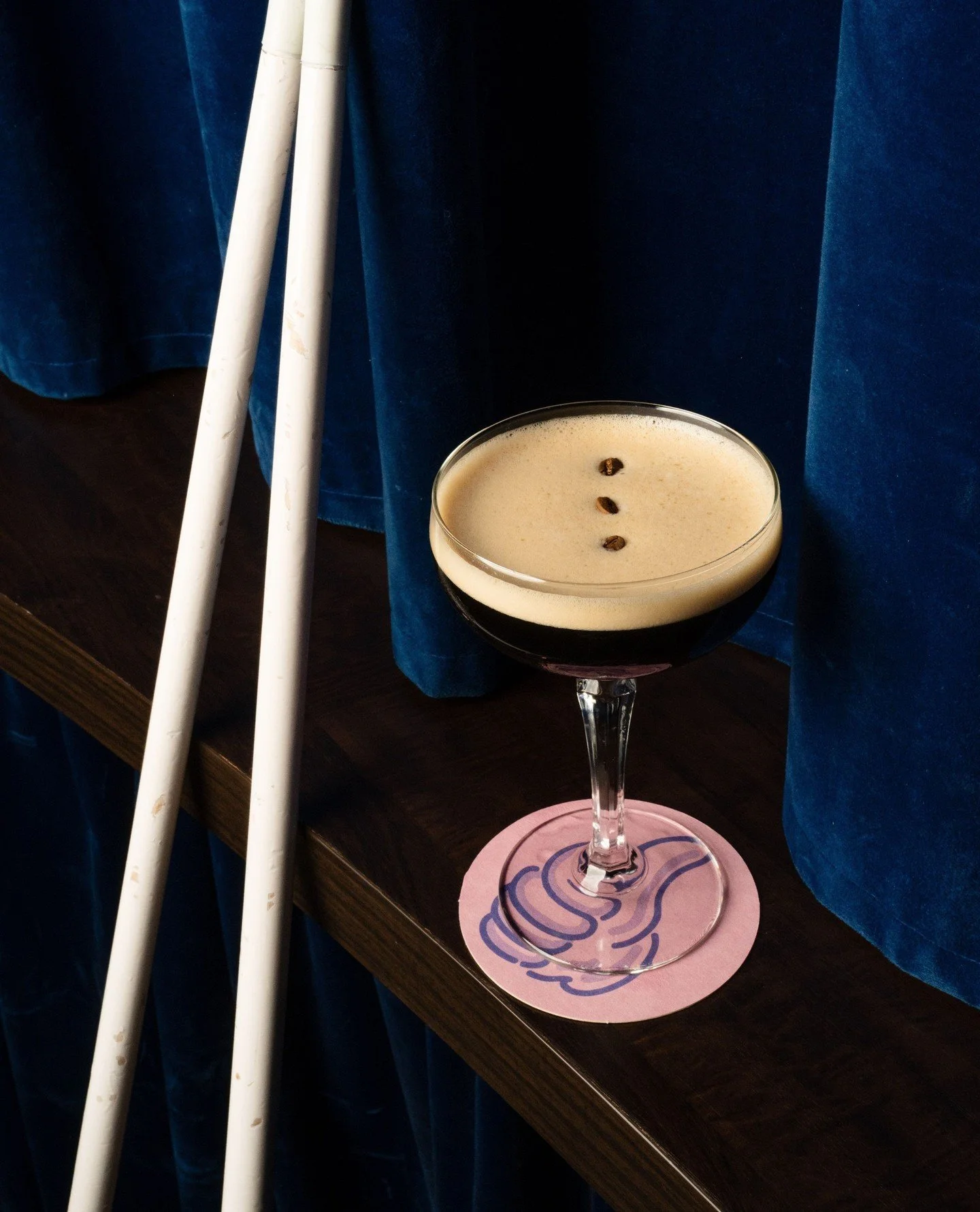 Kick off your week with an Espresso Martini. Vodka, Kahl&uacute;a, Boston Black Coffee - the classic done right. Grab it for $15 during our daily Happy Hour, 4-6pm.⁠
⁠
@crowneplazamelbourne⁠
⁠
#DiveBarMelbourne #HappyHourMelbourne #EspressoMartini #M
