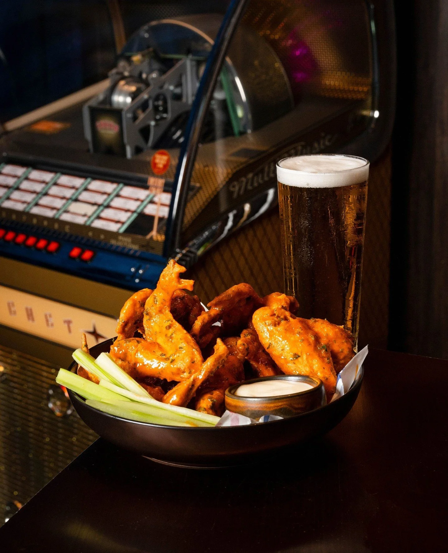 $1 wings. Every Friday. Dive Bar. 🍗 Classic Buffalo - hot, saucy, and absolutely no sharing required. Round up the crew, get messy, and let Friday do its thing. ⁠
⁠
Walk-ins welcome, bookings encouraged via link in bio.⁠
⁠
#DiveBar #WingNight #Frida