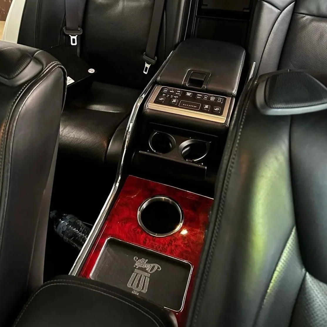URS206+Rear+Center+2.jpg