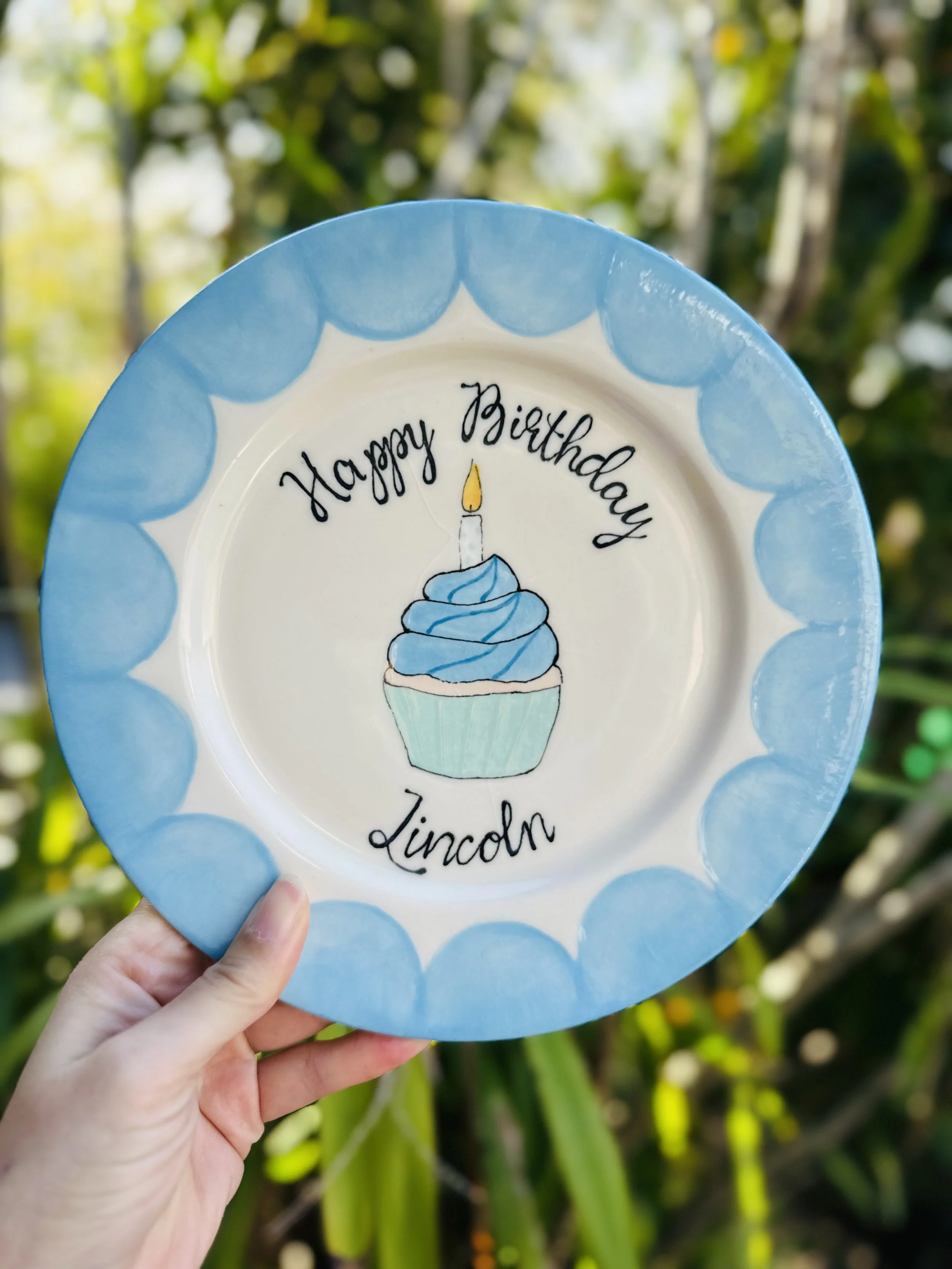 birthday-plate-blue-cupcake.jpeg