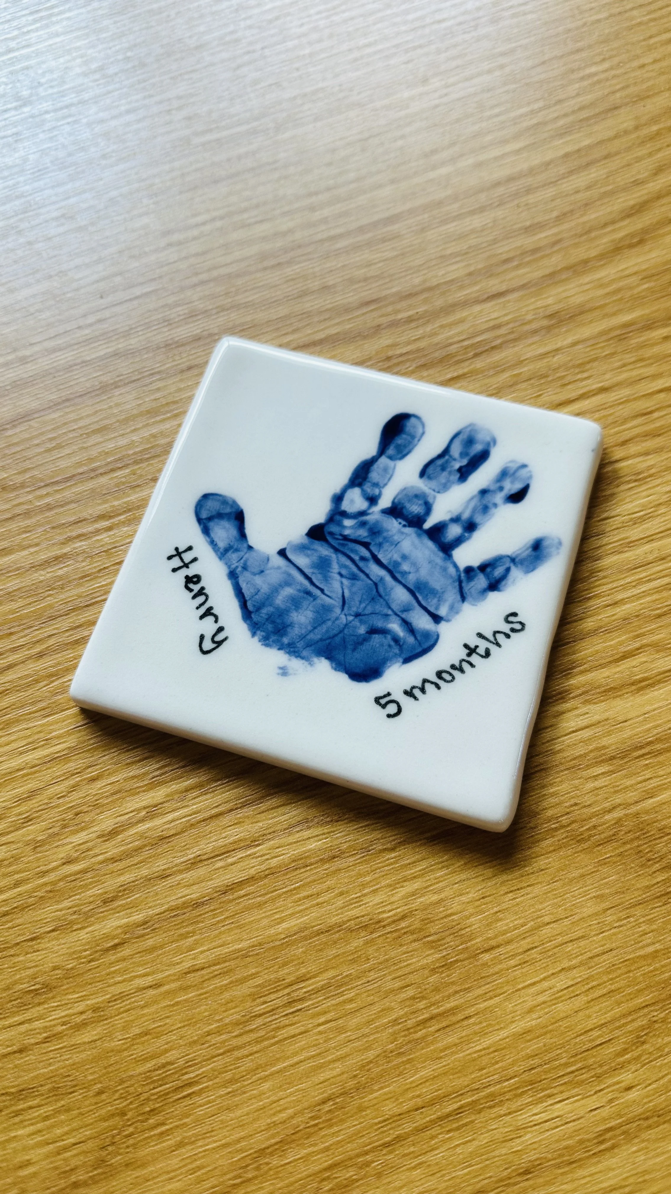 baby-handprint-coaster.jpeg