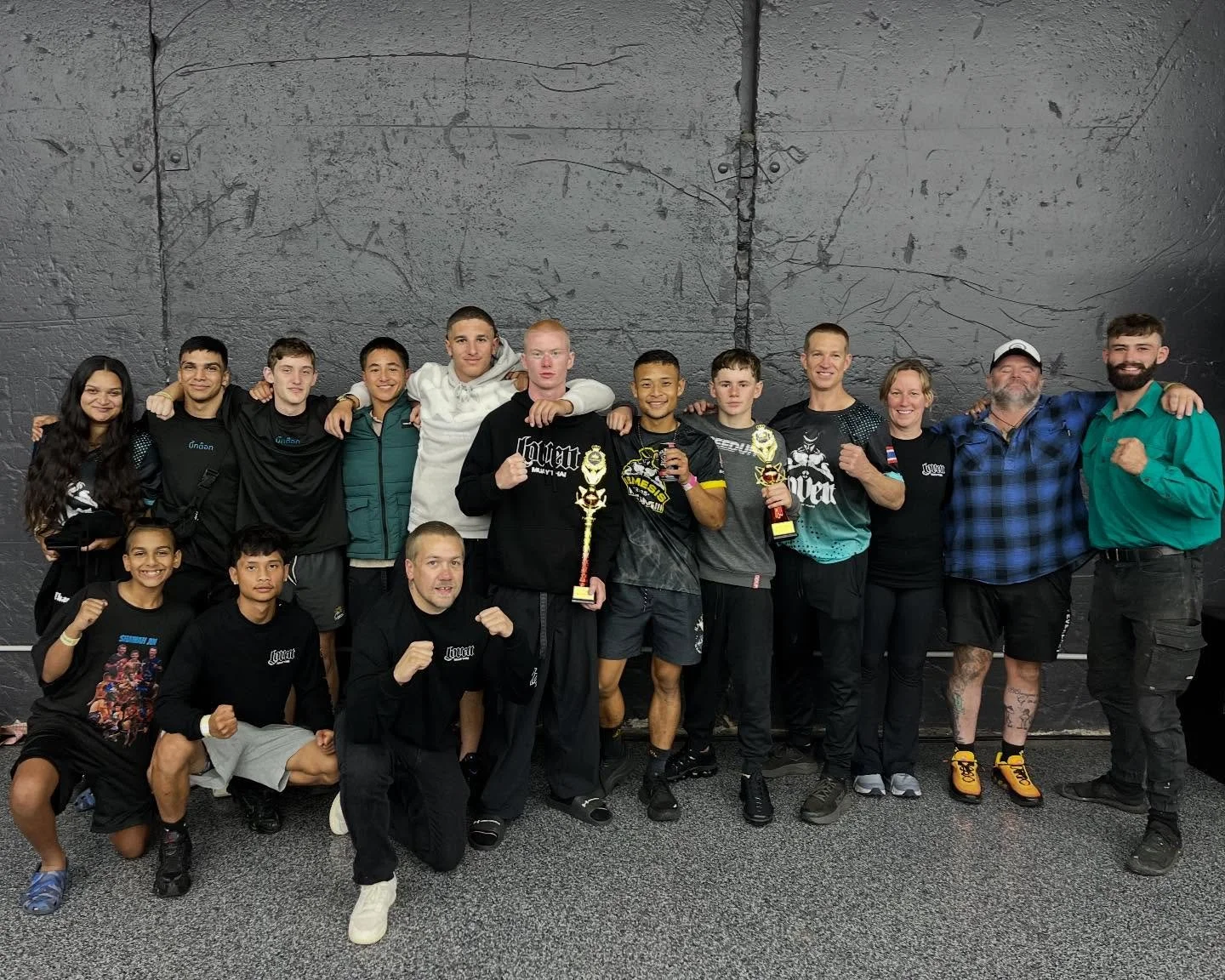 Three cracking fights from the Lovett MT crew last night coming away with 2 great wins. Our team had a strong preparation leading into this event and the results showed.

First up was @cj_.dub who is a natural fighter and truly loves his craft. Match