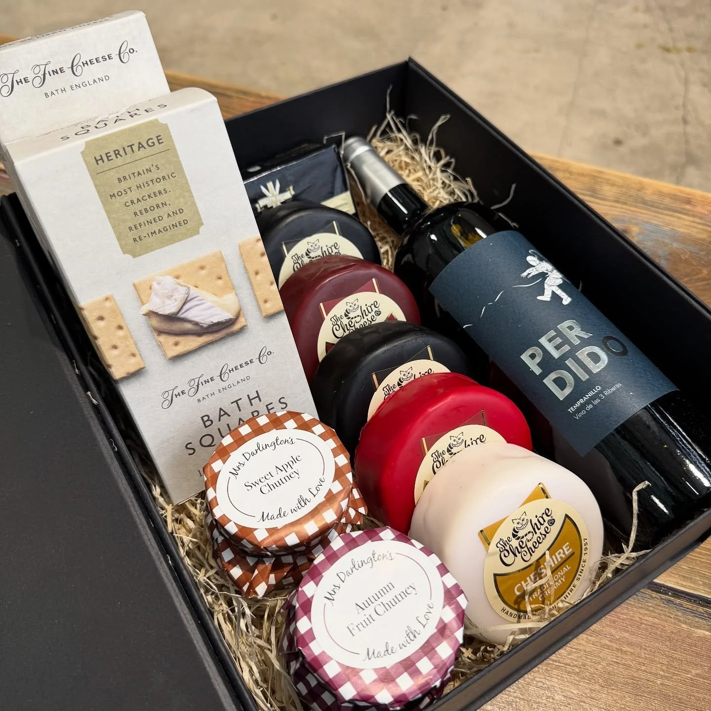 GIVEAWAY | Win a Luxury Cheese & Wine Hamper 🎁 
We’re celebrating the season of indulgence with an exclusive giveaway — your chance to win one of our beautifully curated Bailey’s Cheese & Wine Hampers.
This indulgent sele