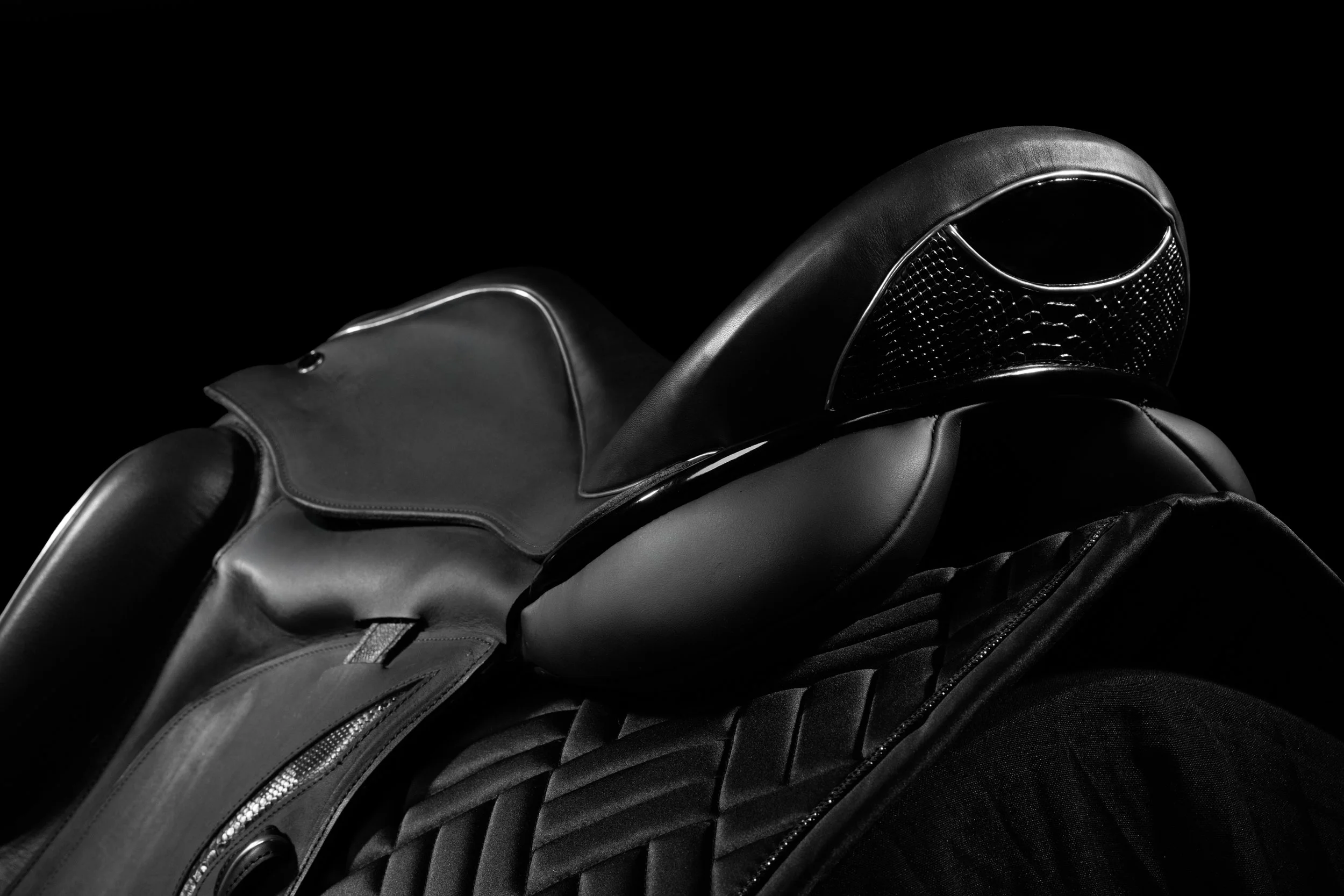 SADDLE 4-5.jpg