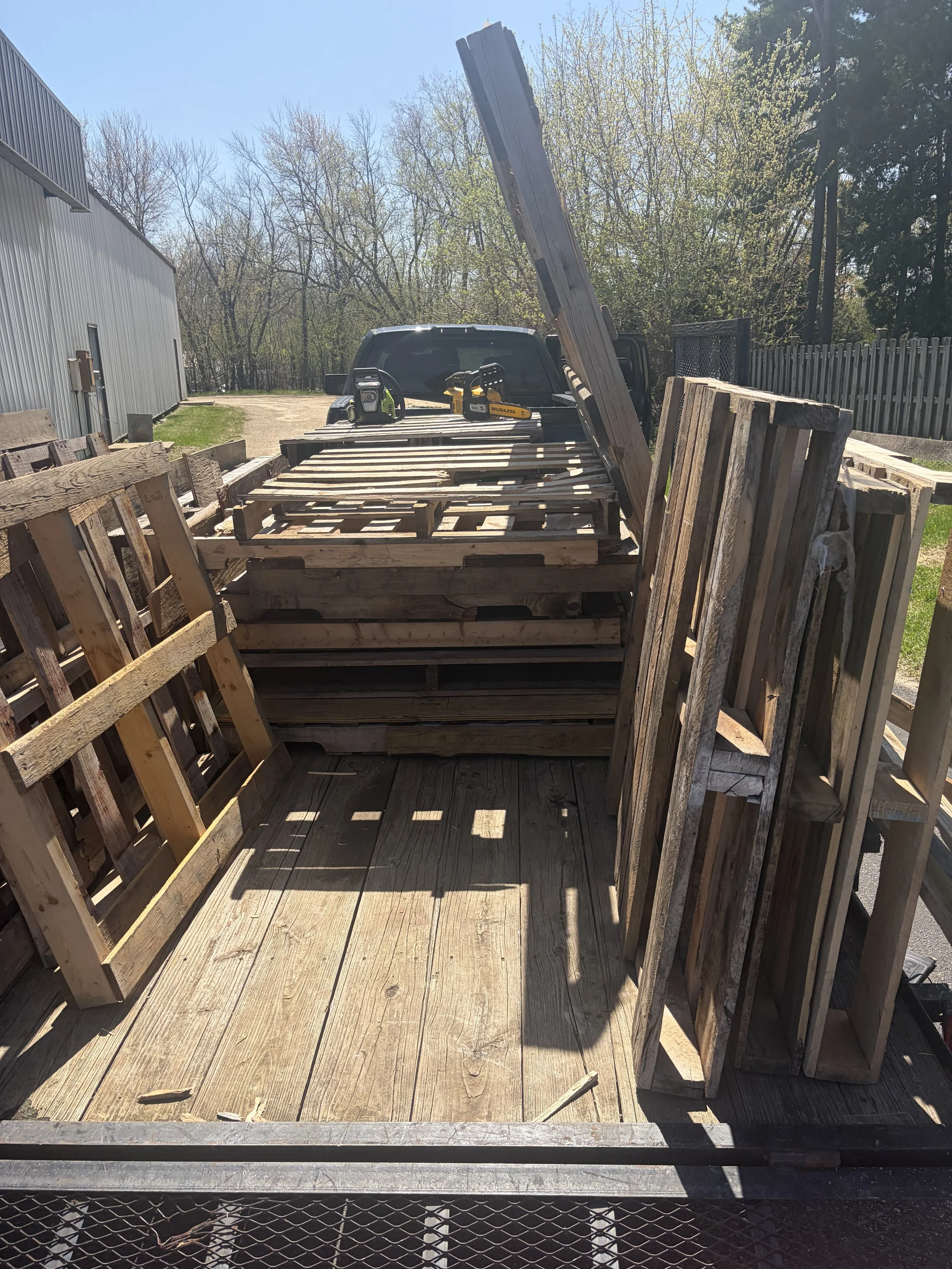 Pallet removal