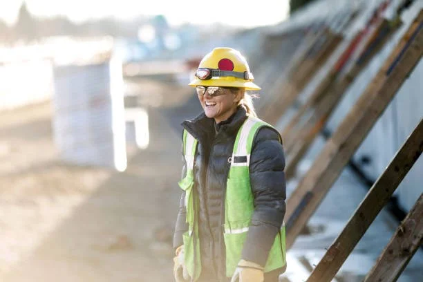 Perth property maintenance and construction site cleaning – KLES team ensuring safety, hygiene, and reliable facility services for industrial clients ensuring safety of all employees.