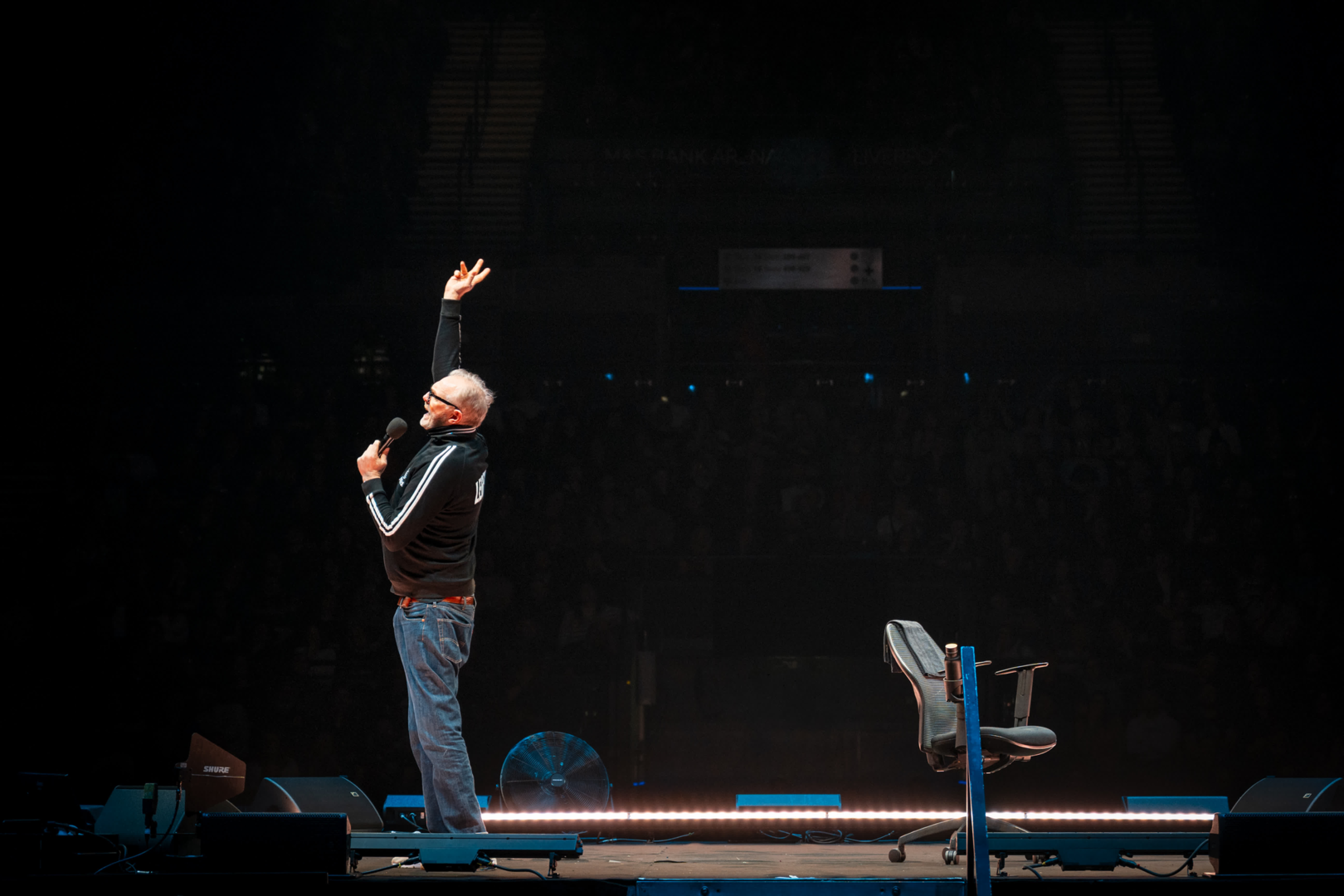 PEJ-134_Greg Davies (20 of 27).png