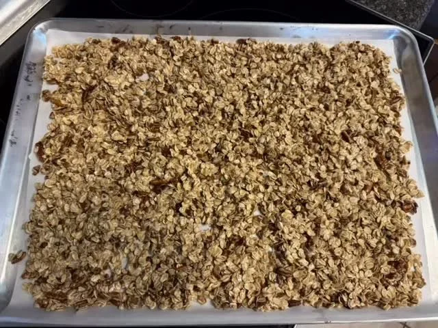 Fresh Maple Pecan Granola heading to the oven to fill a preorder. The house is about to smell HEAVENLY 🥰
#SmallBusiness #cottagebakery #sourdough #homebakery #gourmetcookies #homebaker #guthealth #sweetbread #farmersmarket #scones #applebutter #wom