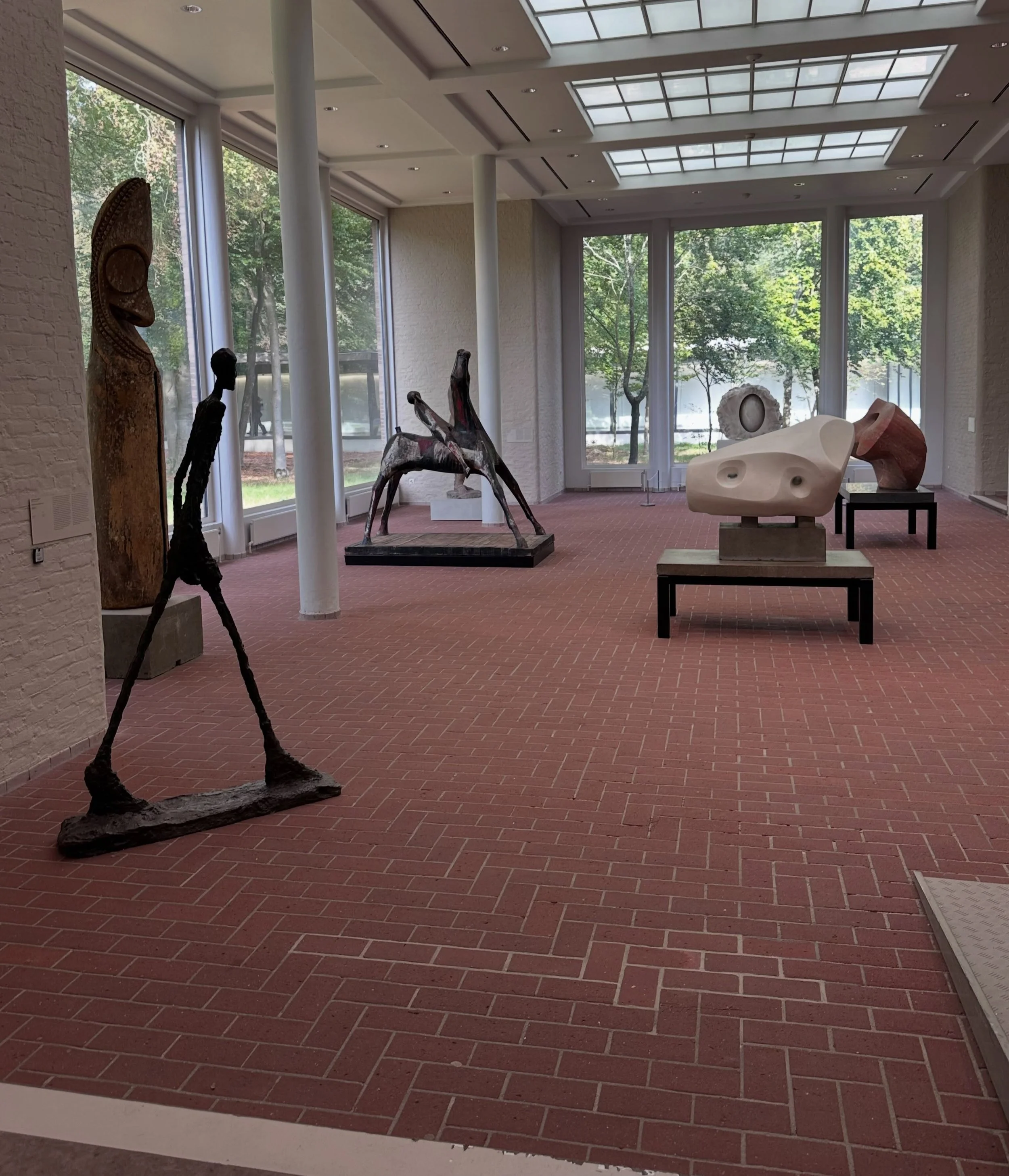 Great painting always win. ! Also great sculpture..
Marino Marini, Giacometti followed by Redon (3) paintings ,Gauguin(1), Van Gogh (5) and Ensor (2) Braque (1) huge outdoor sculpture garden 

#kunst #artcollection #spirit