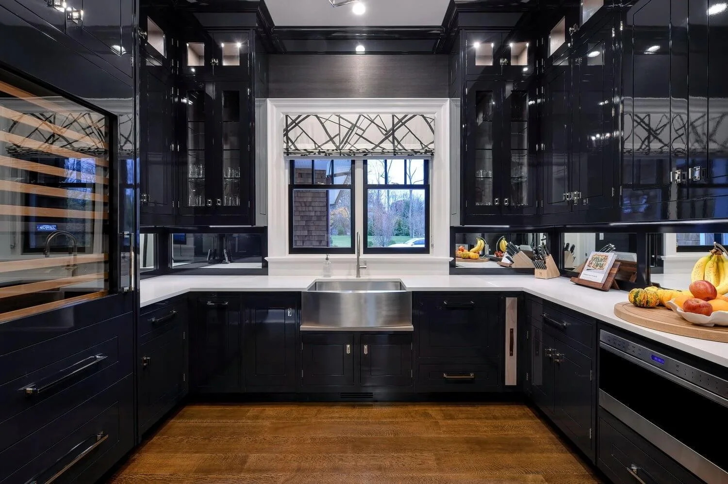 Walk in Pantry: Organization Meets Inspiration
