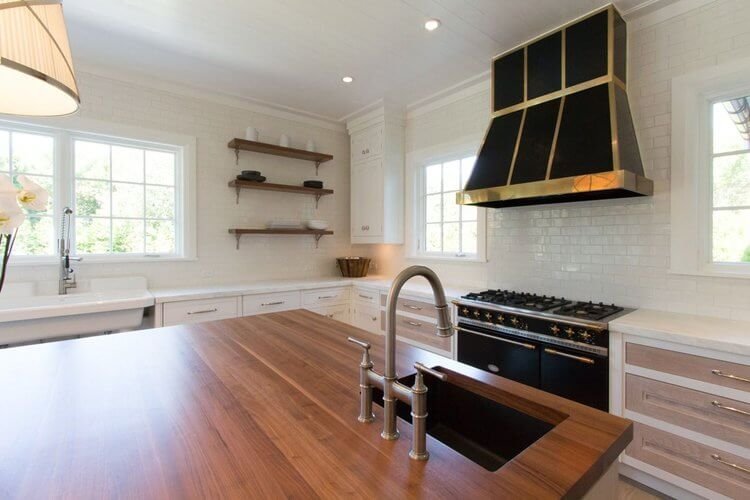 Choosing Your Right Kitchen Range Hood for Your Upcoming Kitchen Refresh