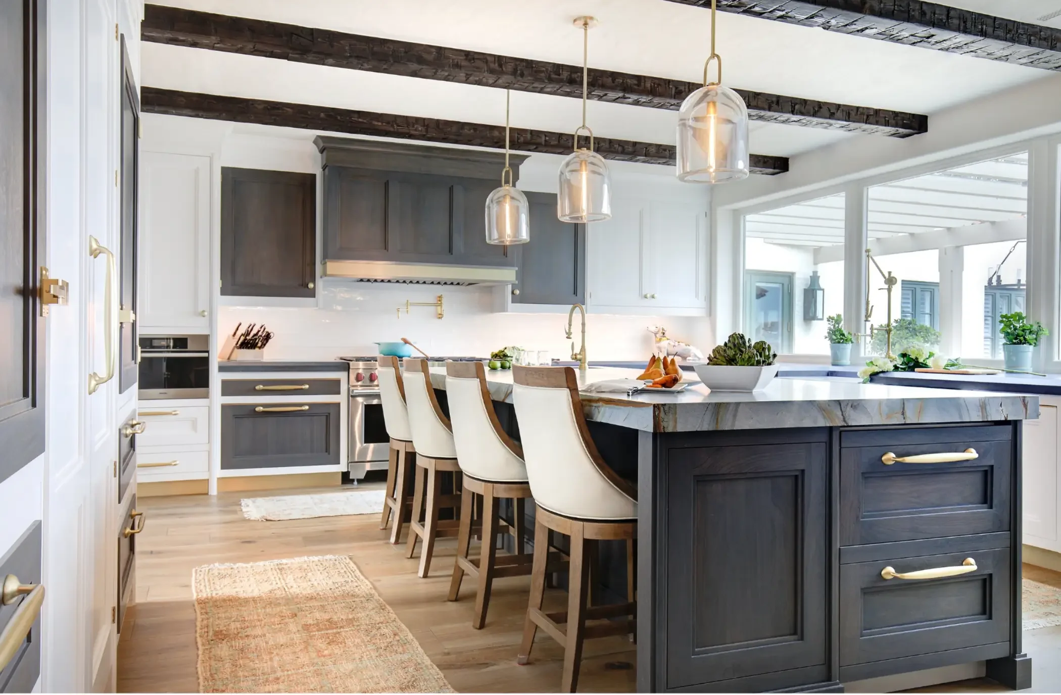 south-florida-warm-meridian-kitchen.webp