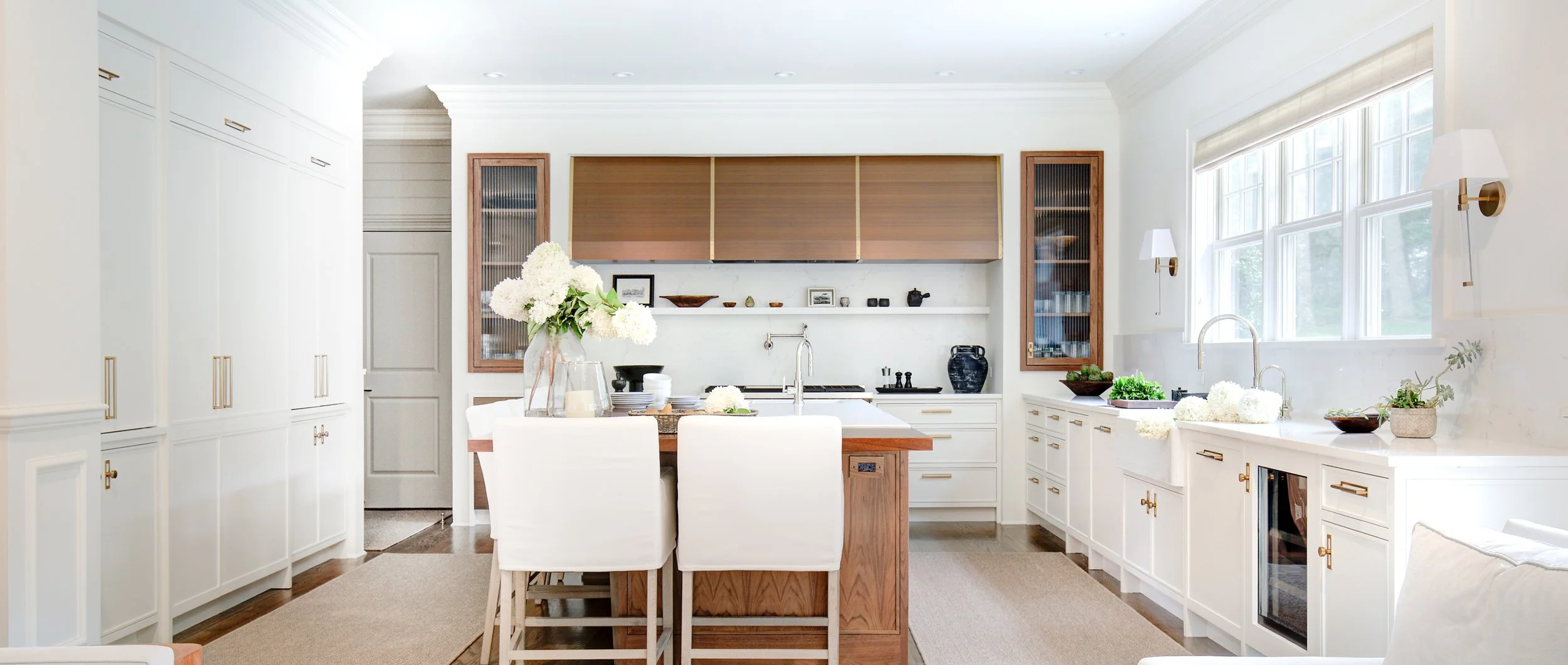 Handcrafted Cabinetry & Luxury Kitchen Design