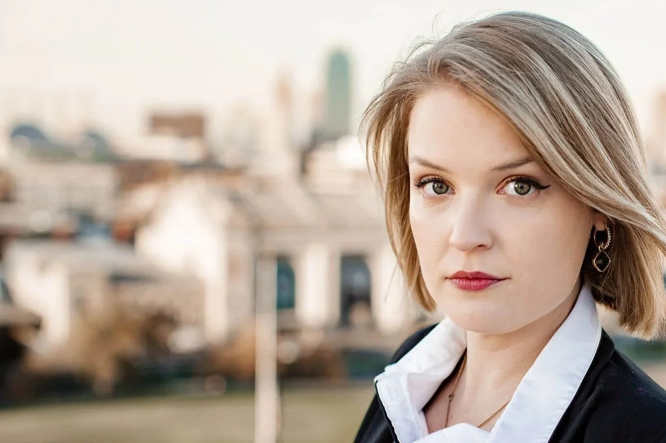 Sydney Parriott combines the science of speech-language pathology, the strategy of business communication, and the performance discipline of competitive speech and debate to help professionals speak with confidence, clarity, and influence.