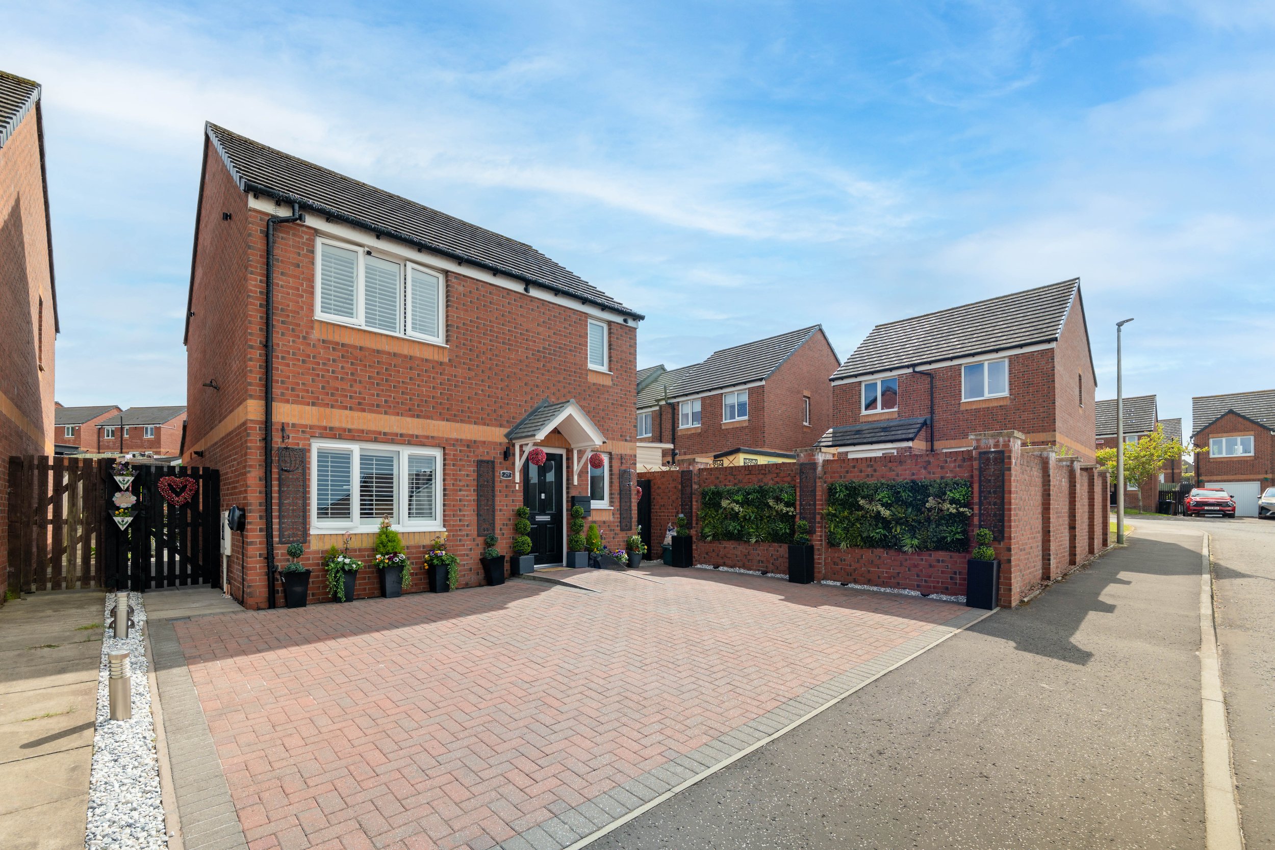 29 Mickel Crescent (PHOTOS)-41.jpg