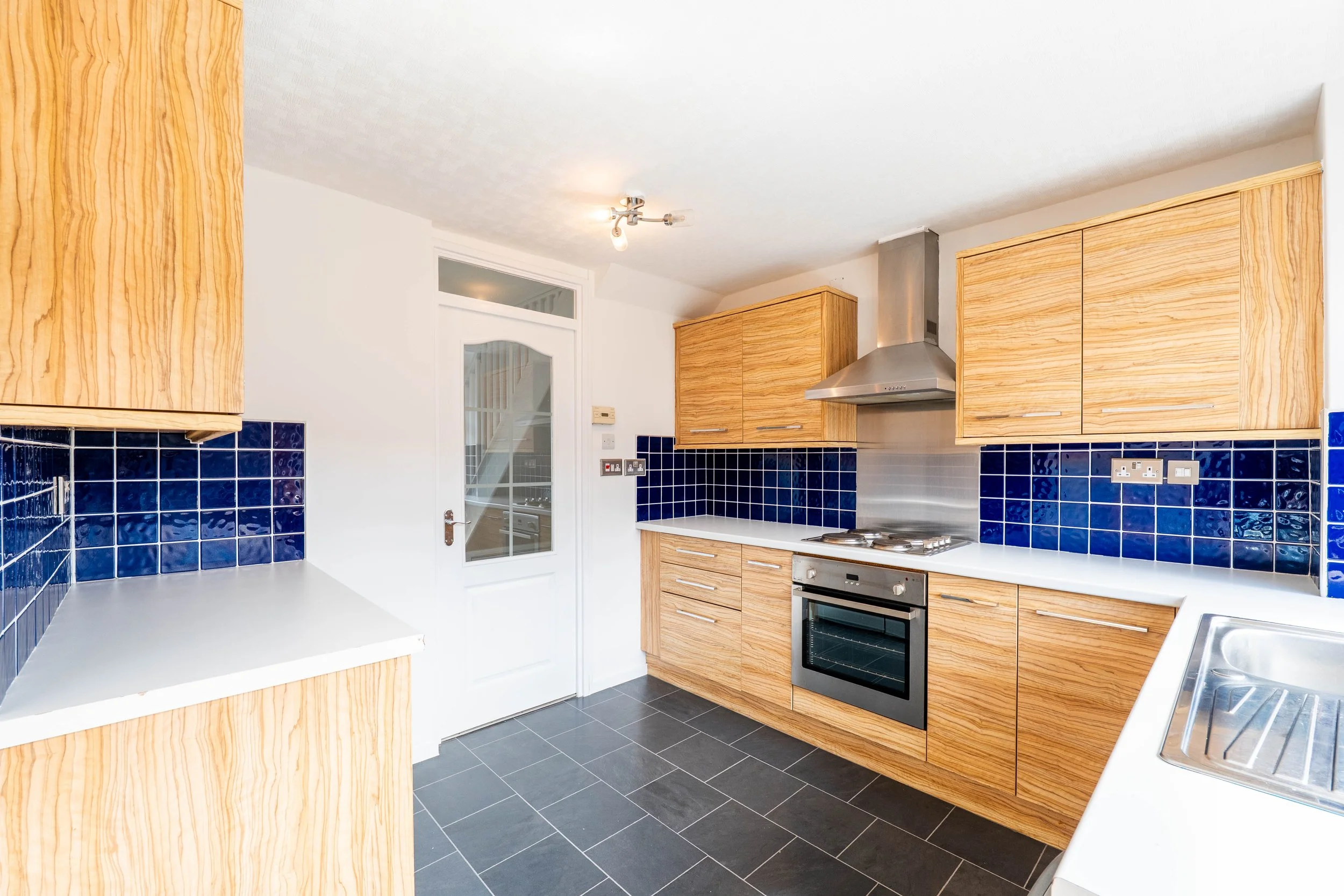 10 Ross Place (PHOTOS)-6.jpg