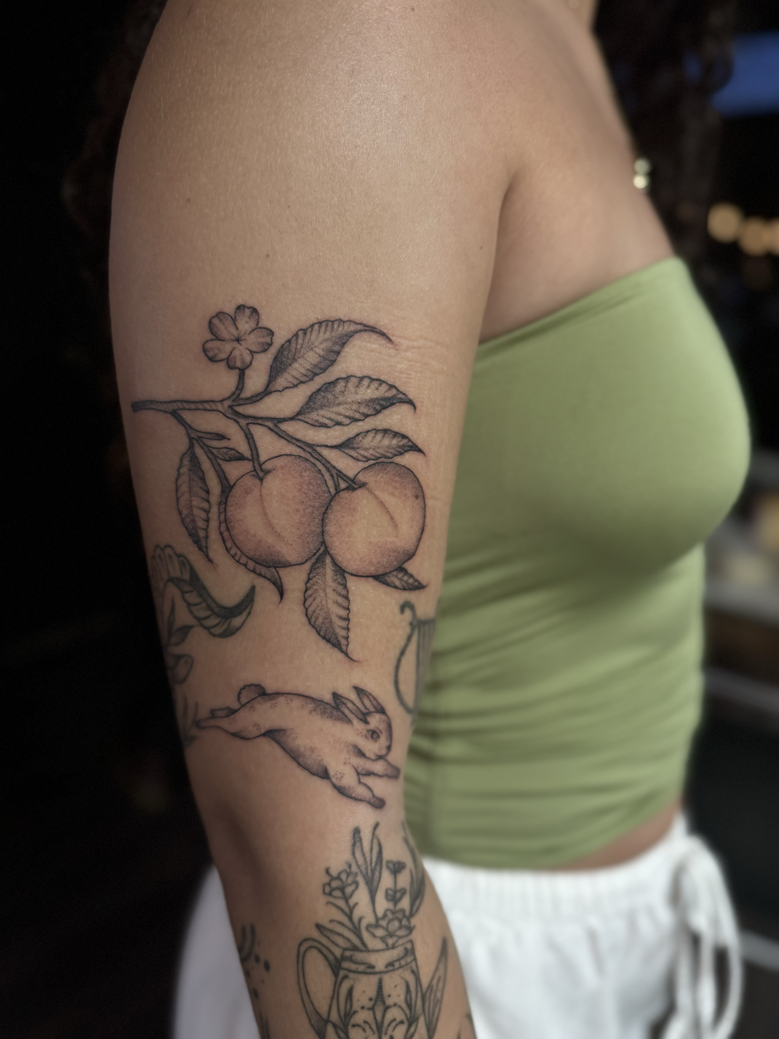 Fineline Botanical Tattoo