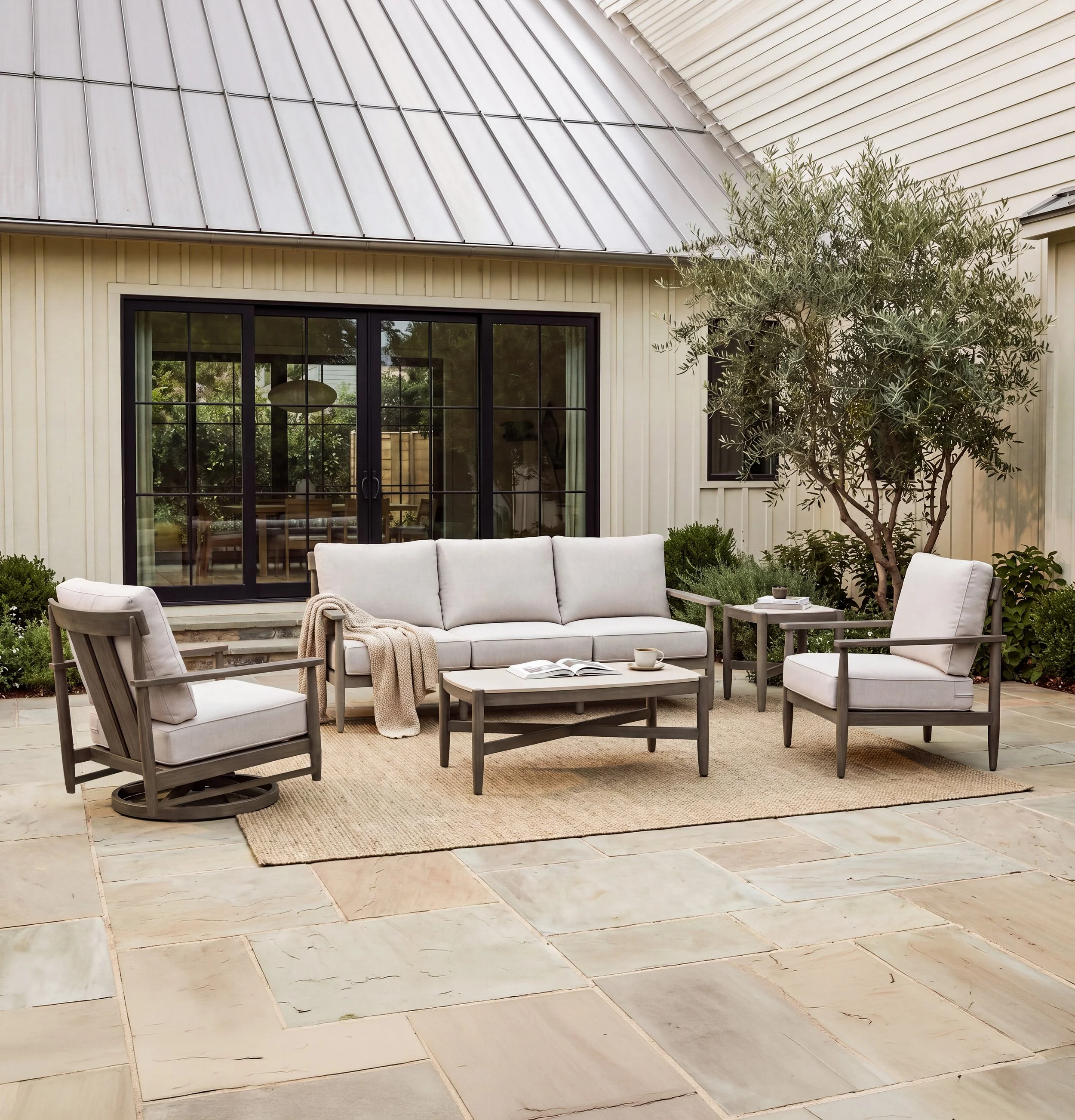 Westchase Dining Aluminum_DW_v2.jpg
