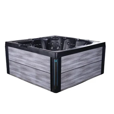 Spa Trévi L-499 Black Edition vue de côté