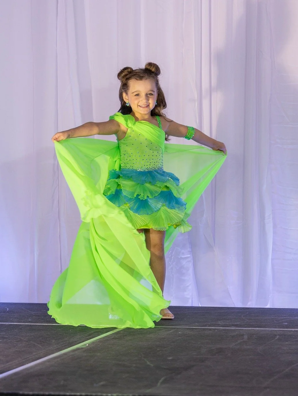 Aquamarine Dream  👗💚💫 (Custom size, Approximately 4T-6T)