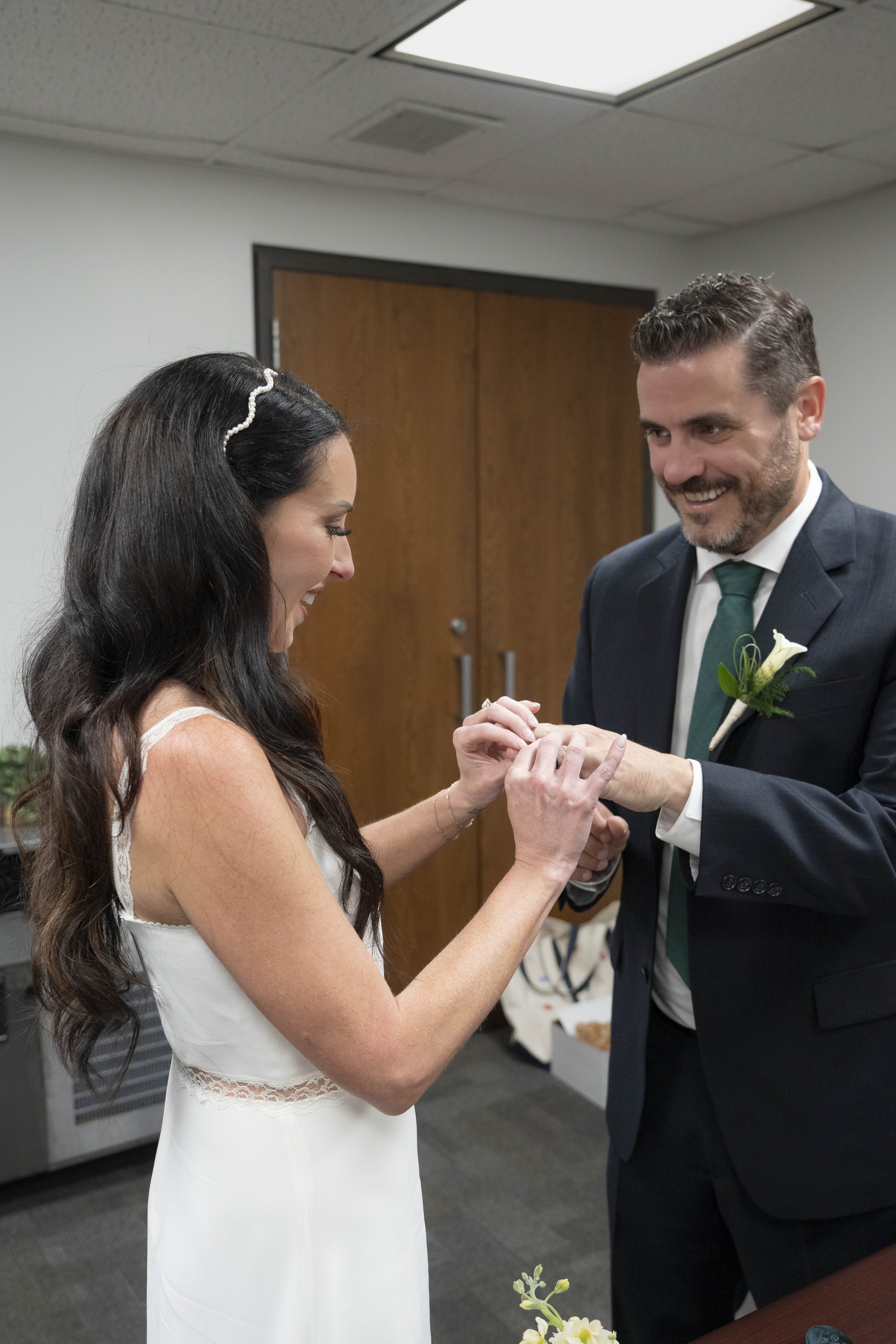 Chicago Courthouse Wedding. Chicago Courthouse Elopement. Chicago Vintage Wedding Photographer. Jarae Comstock Elopement Photographer.
