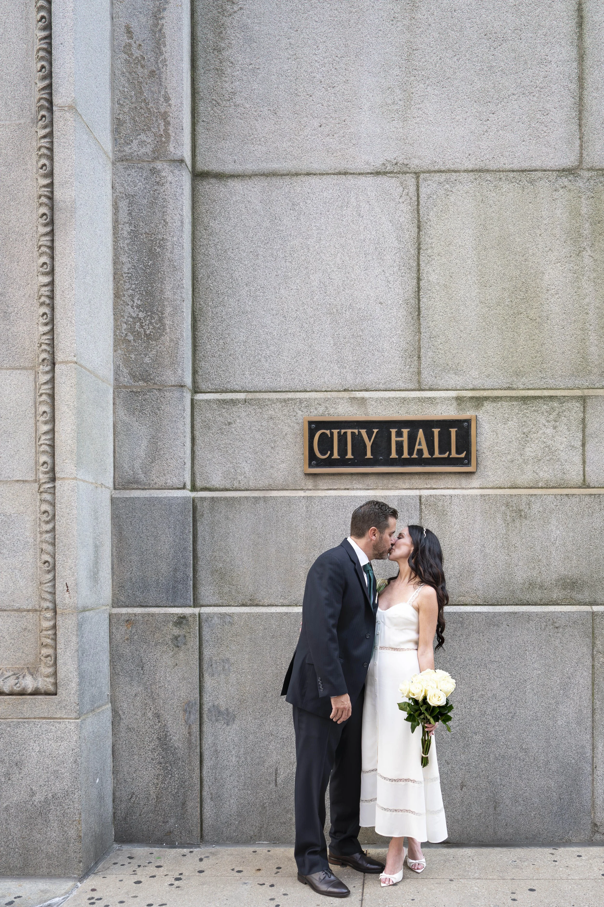 Chicago Courthouse Wedding. Chicago Courthouse Elopement. Chicago Vintage Wedding Photographer. Jarae Comstock Elopement Photographer. Chicago City Hall. Vintage Wedding. #chicagocourthouse wedding #chicagoelopement #chicagoenlopementphotographer