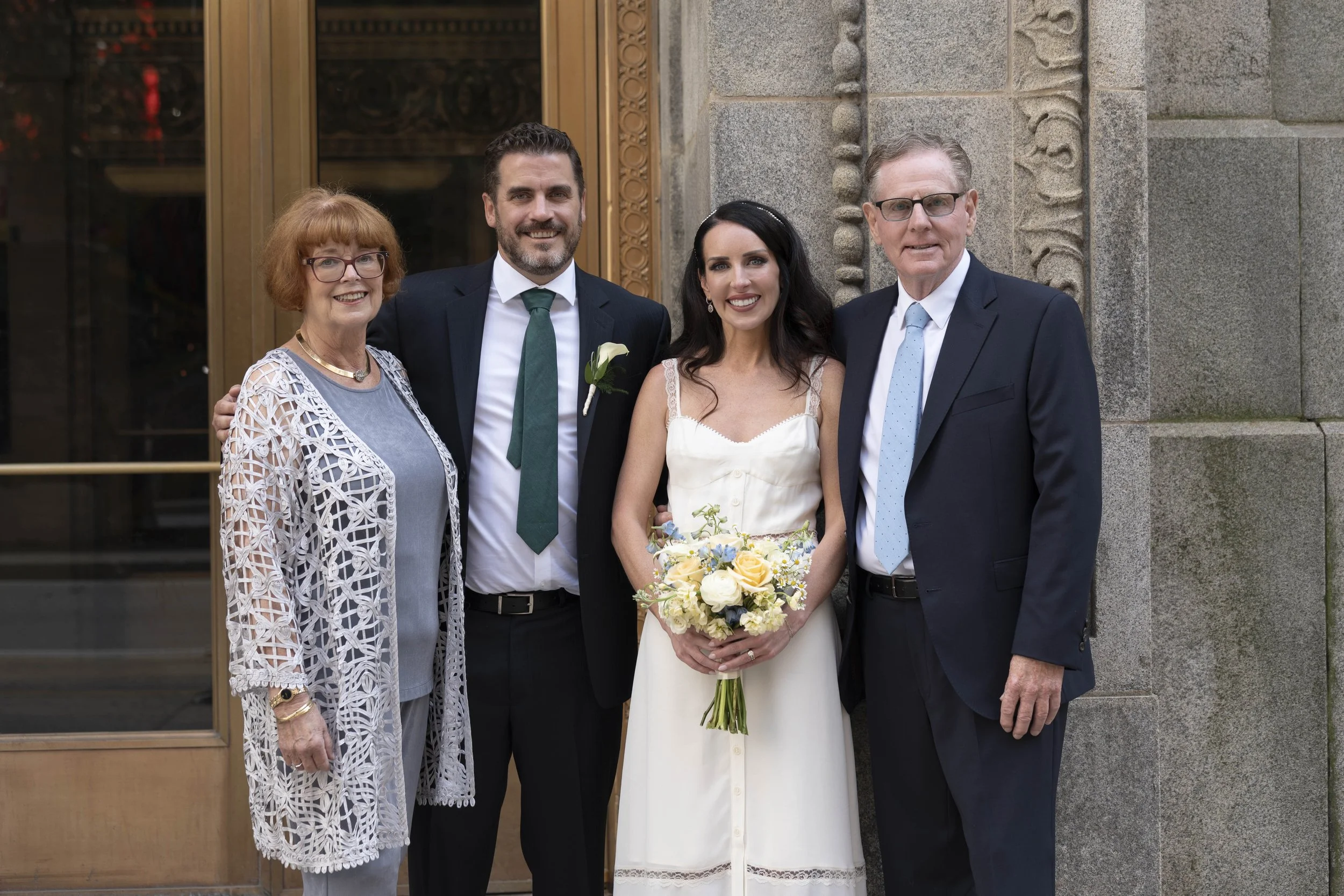 Chicago Courthouse Wedding. Chicago Courthouse Elopement. Chicago Vintage Wedding Photographer. Jarae Comstock Elopement Photographer. Chicago City Hall. Vintage Wedding. #chicagocourthouse wedding #chicagoelopement #chicagoenlopementphotographer