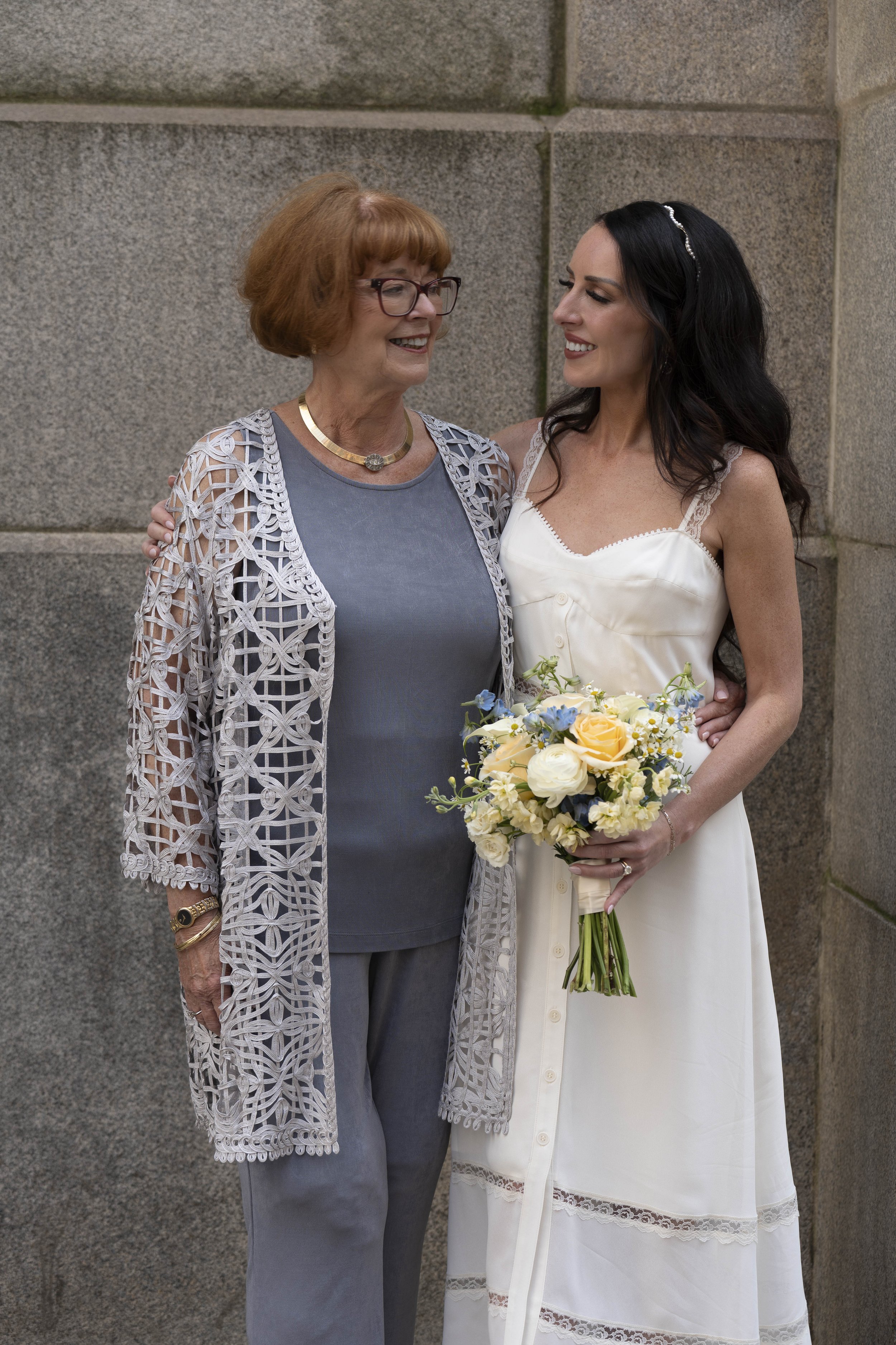 Chicago Courthouse Wedding. Chicago Courthouse Elopement. Chicago Vintage Wedding Photographer. Jarae Comstock Elopement Photographer. Chicago City Hall. Vintage Wedding. #chicagocourthouse wedding #chicagoelopement #chicagoenlopementphotographer