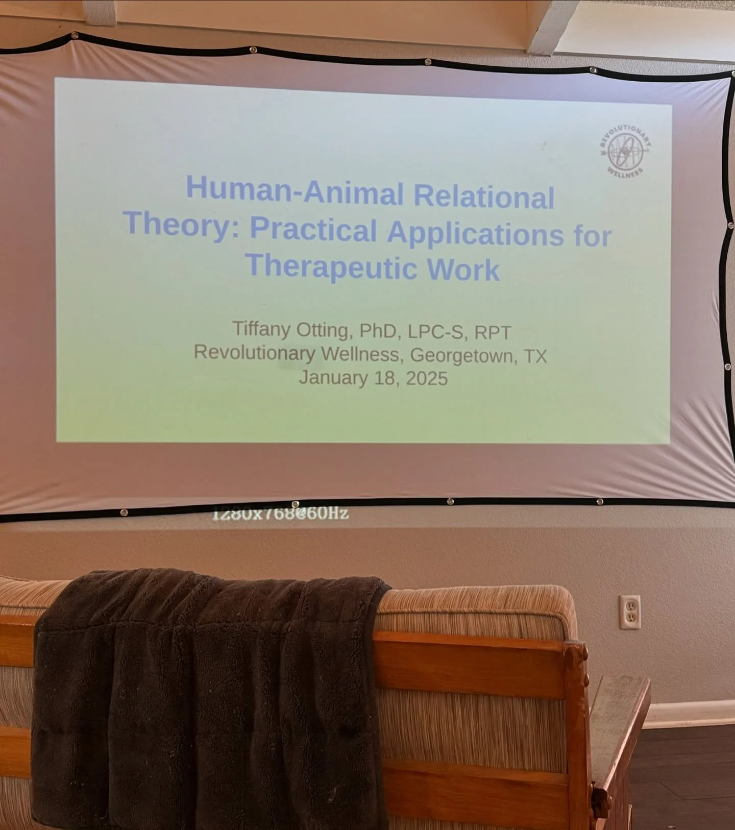 Had so much fun learning how to intentionally integrate furry friends into therapeutic work this morning with @revwelltx 🐶🐰💕