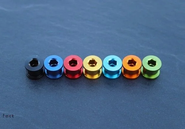 kettenblattschrauben-bunt-1fach_1519_0.jpg