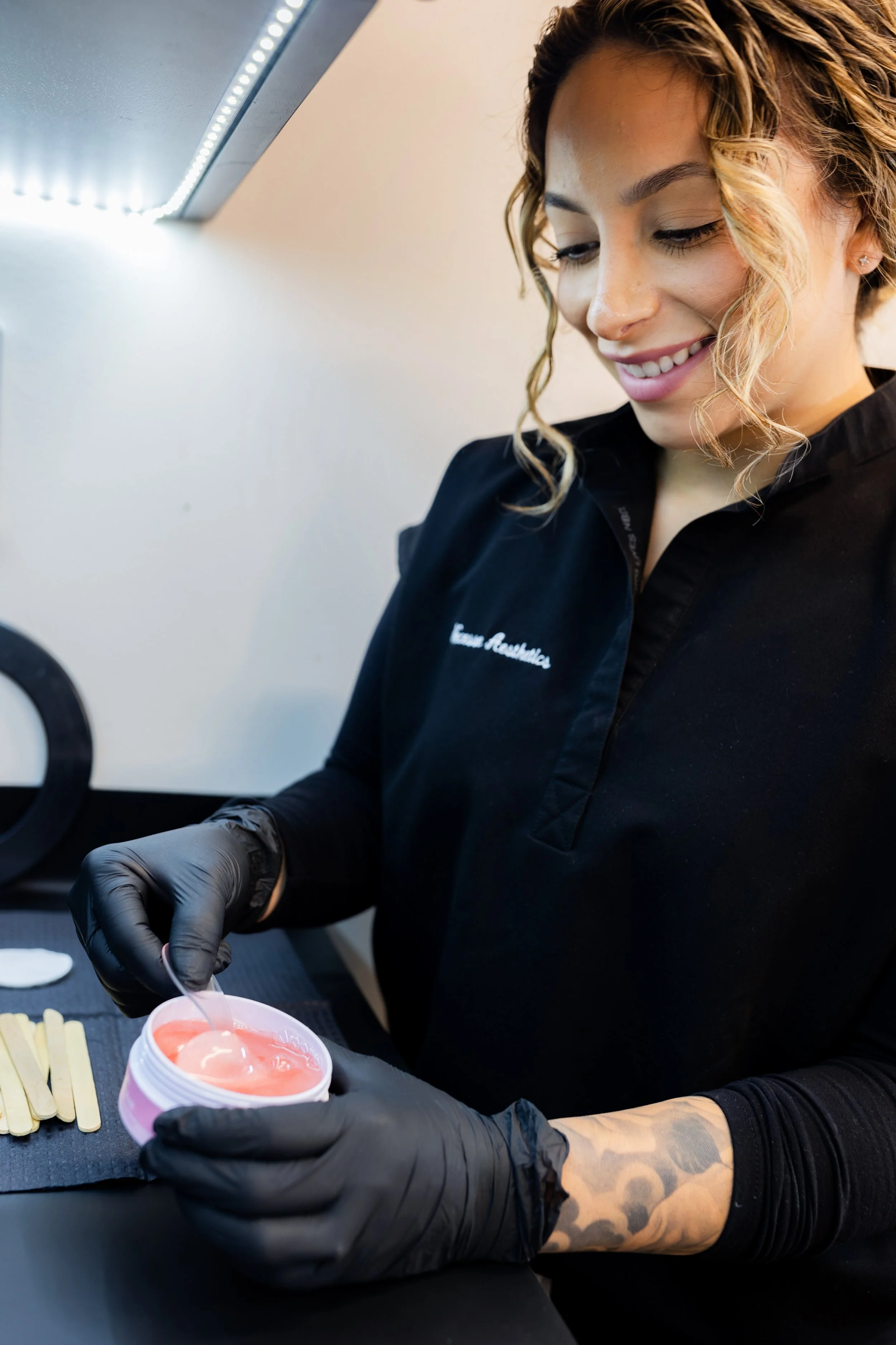 bikini waxing in manteca CA