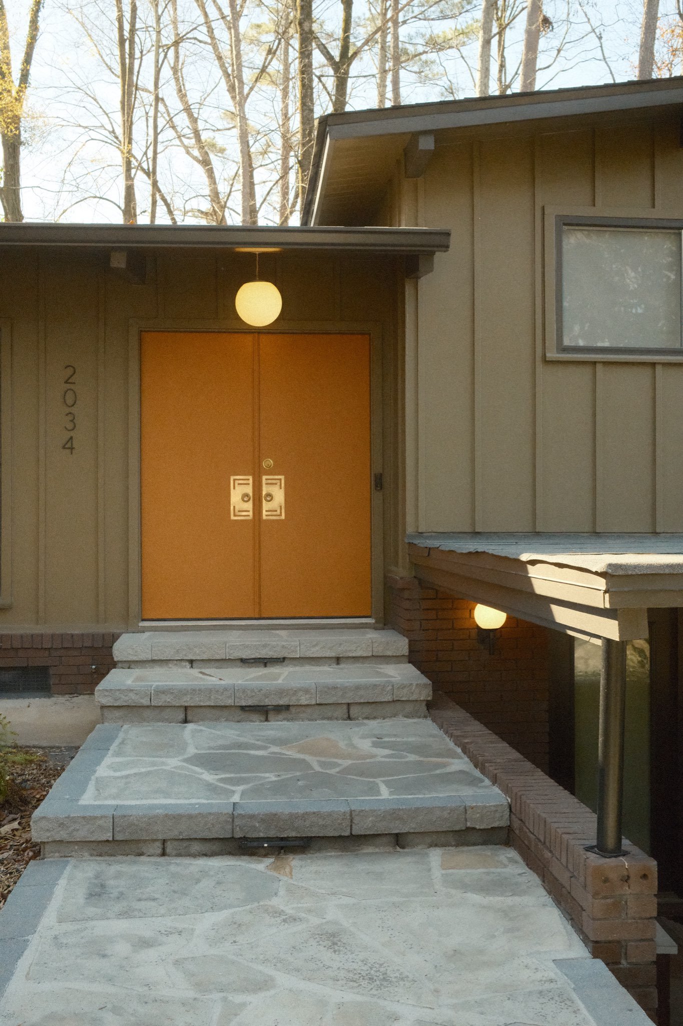 Unflipped door and entryway