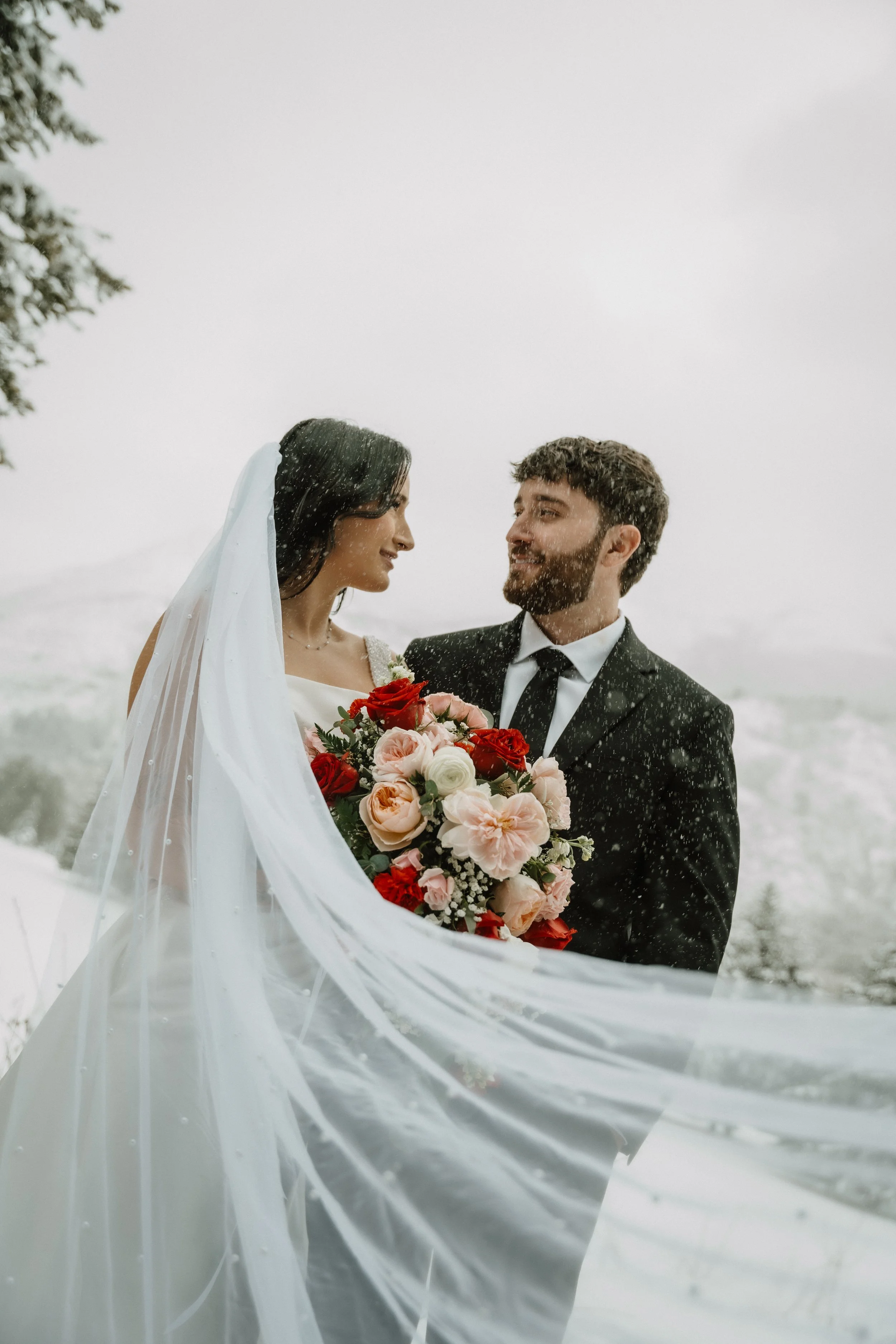 Winter wedding at Hobble Creek