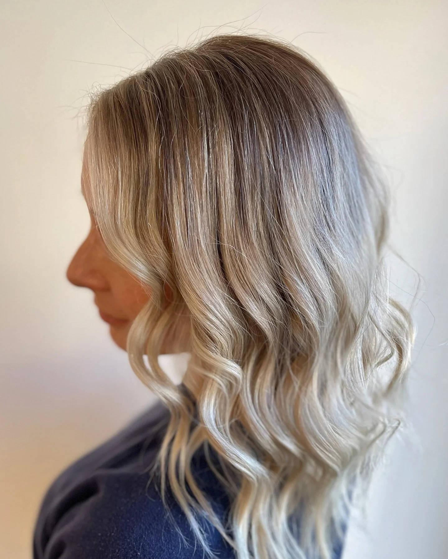 &ldquo;But did it grow out well?&rdquo; Babe, it thrived. ✨
Lived-in never looked so luxe. 💁🏼&zwj;♀️
