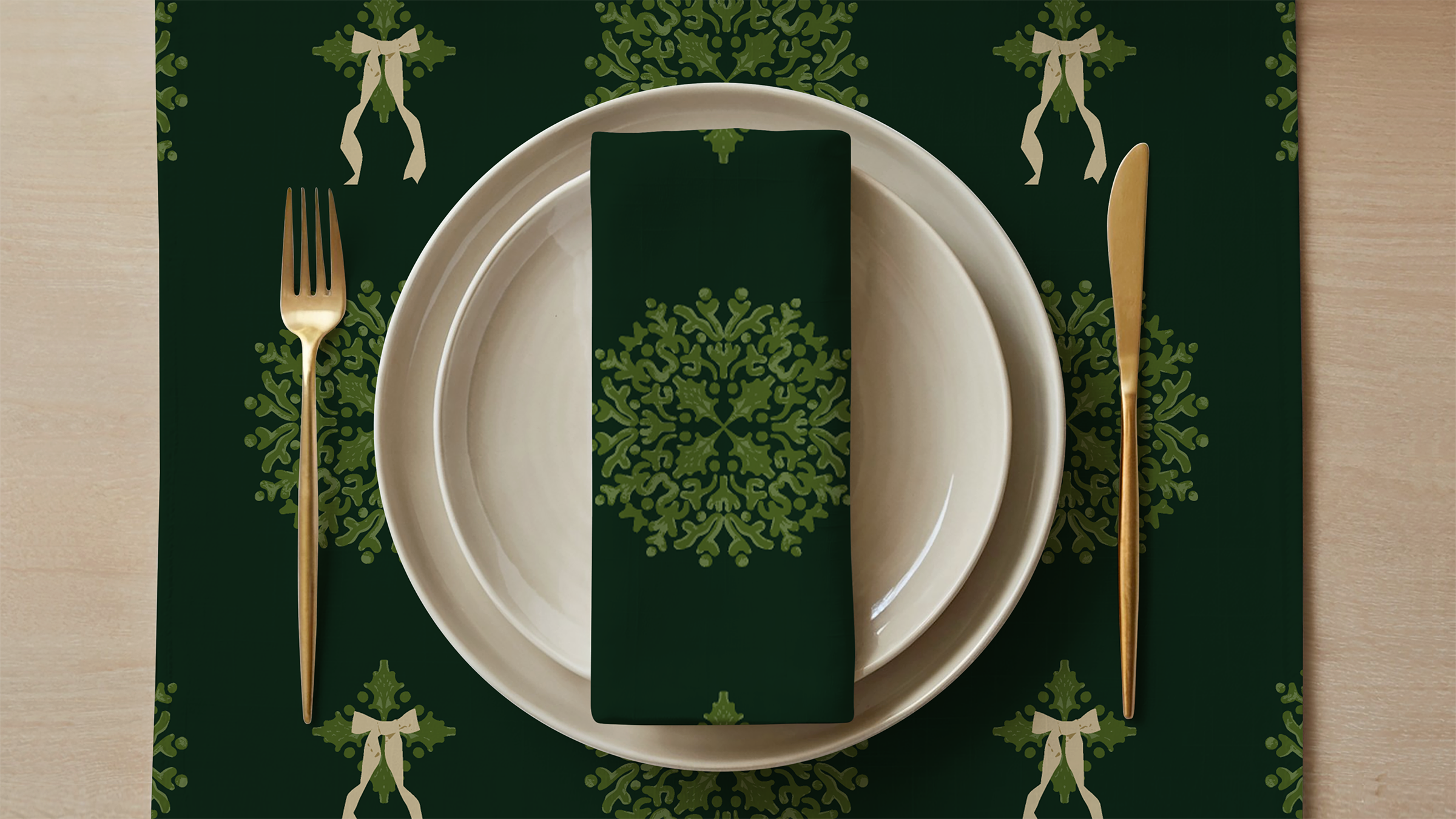 Ribboned Greenery Damask in evergreen and soft winter wheat adds a formal, heirloom feel to the table, perfect for layered seasonal place settings.
