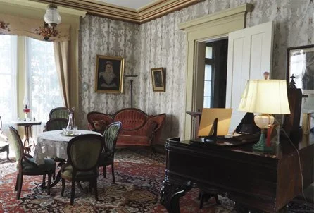 Henderson Hall south parlor