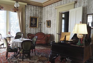 Henderal Hall table and sitting area.jpg