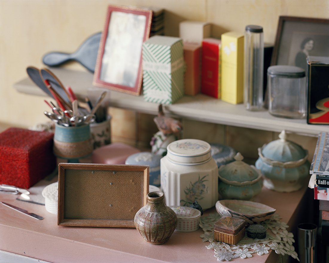 PARENTS BEDROOM DRESSING TABLE.jpg