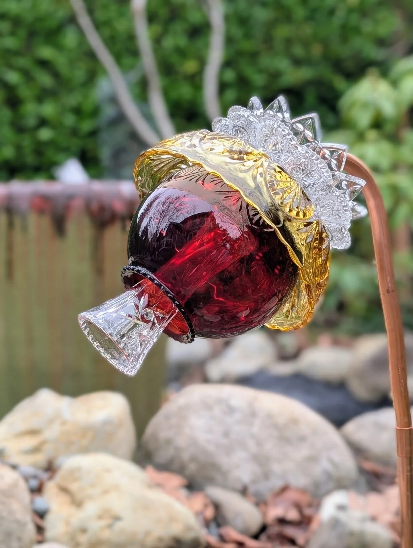 Handmade vintage glass flowers add character and color to any garden.

Pick yours at Flower to the 2nd Power on Etsy.

#gardening #vintageglass #upcycle #animalrescue #glassplateflowers