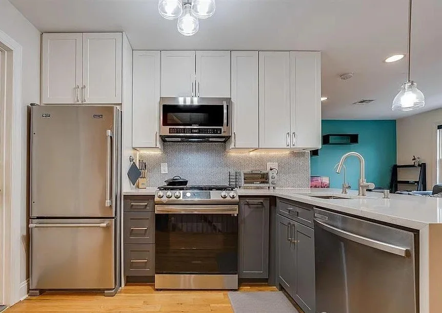 kitchen_3.jpg