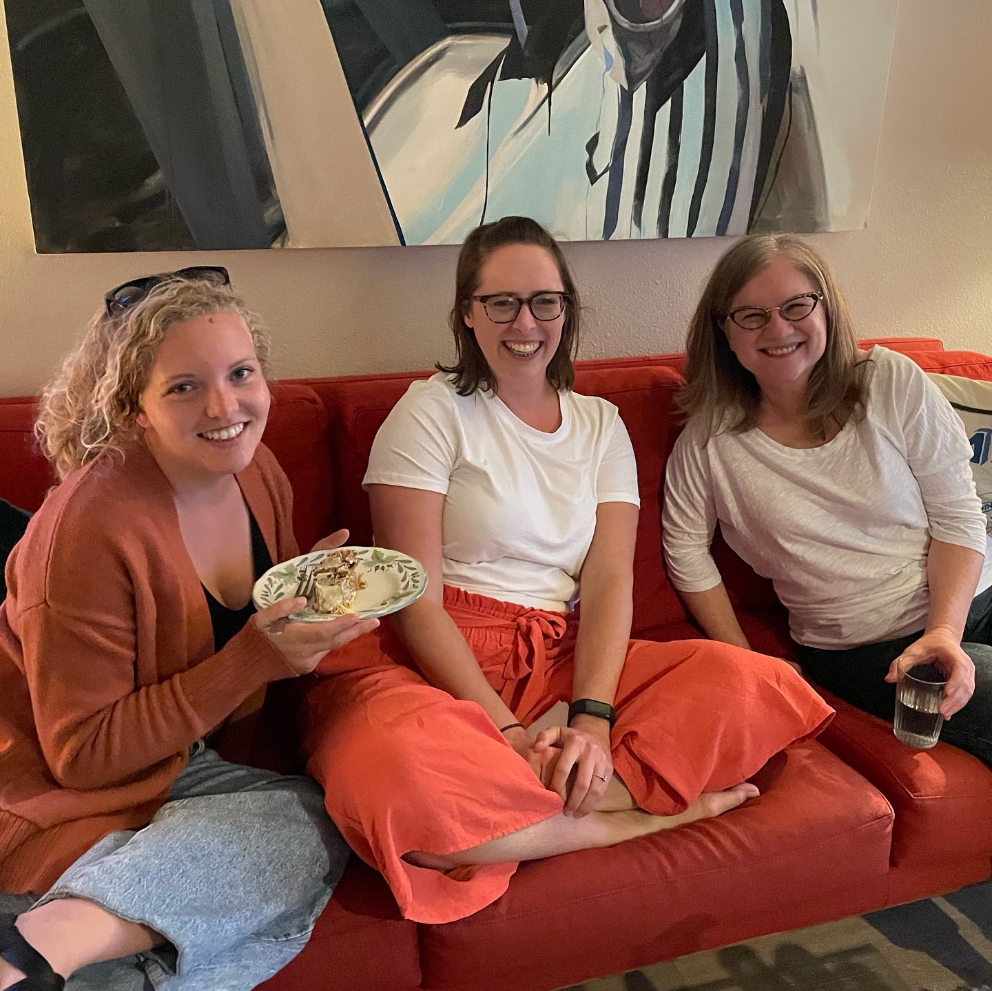 Because of the wildfires, my bestie lost everything except @troycollins225 and her devastatingly sharp sense of humor. Rachel and Troy have the kind of integrity and compassion we all long to see more of in the world, and they are worthy of every cen