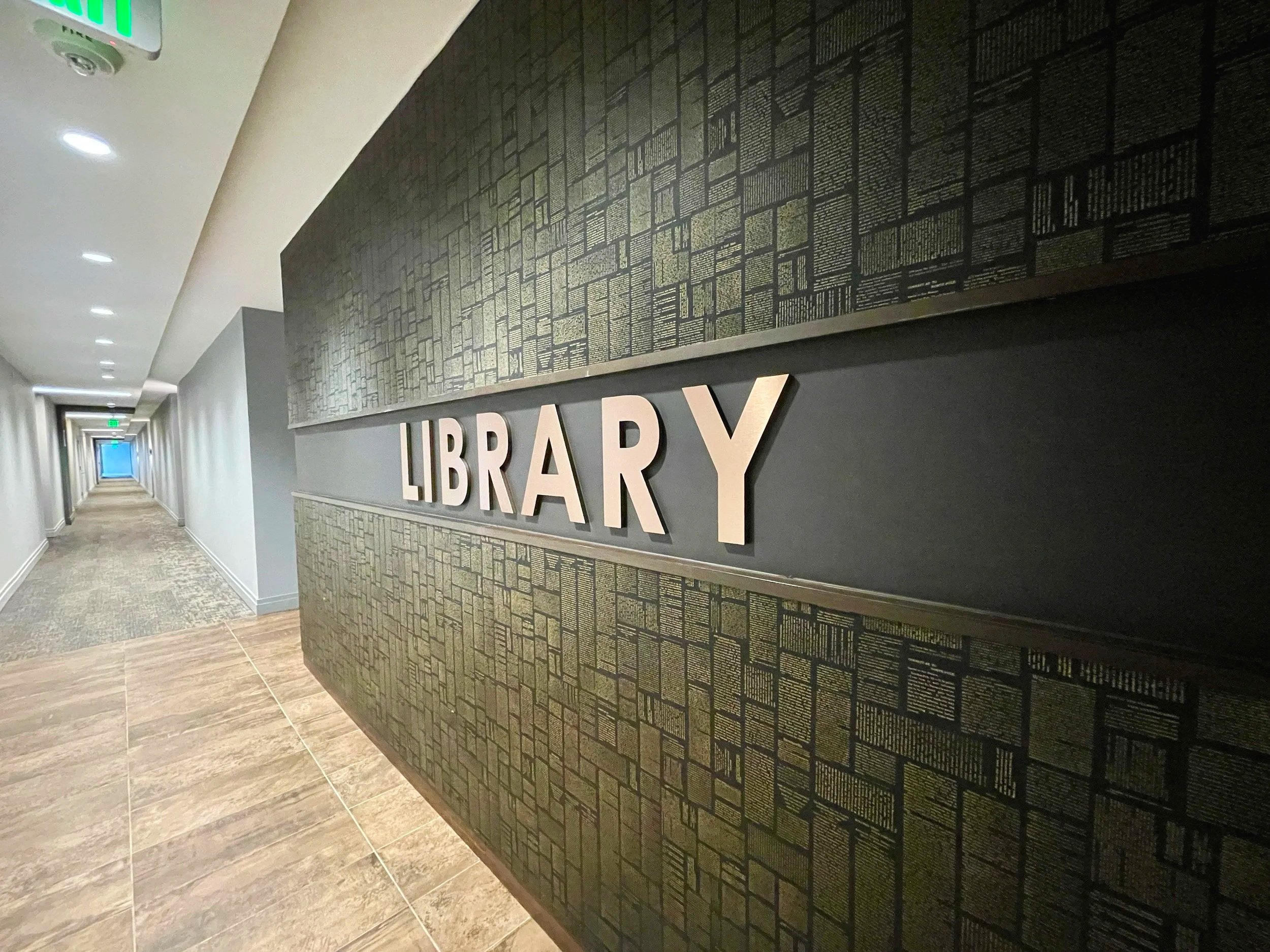 Dimensional Lettering (Pin‑mounted)