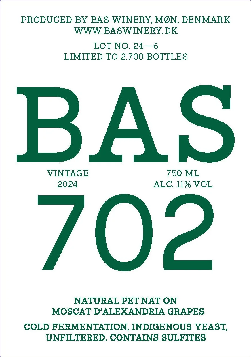 BAS_702_Front.jpg