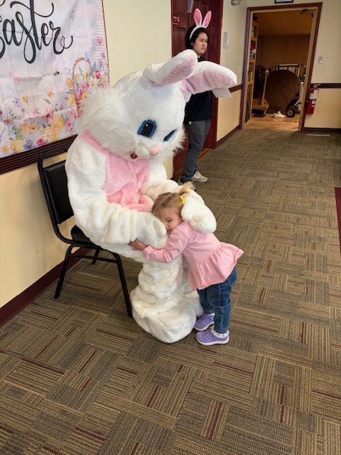 Easter Bunny comes to Twin  Bridges