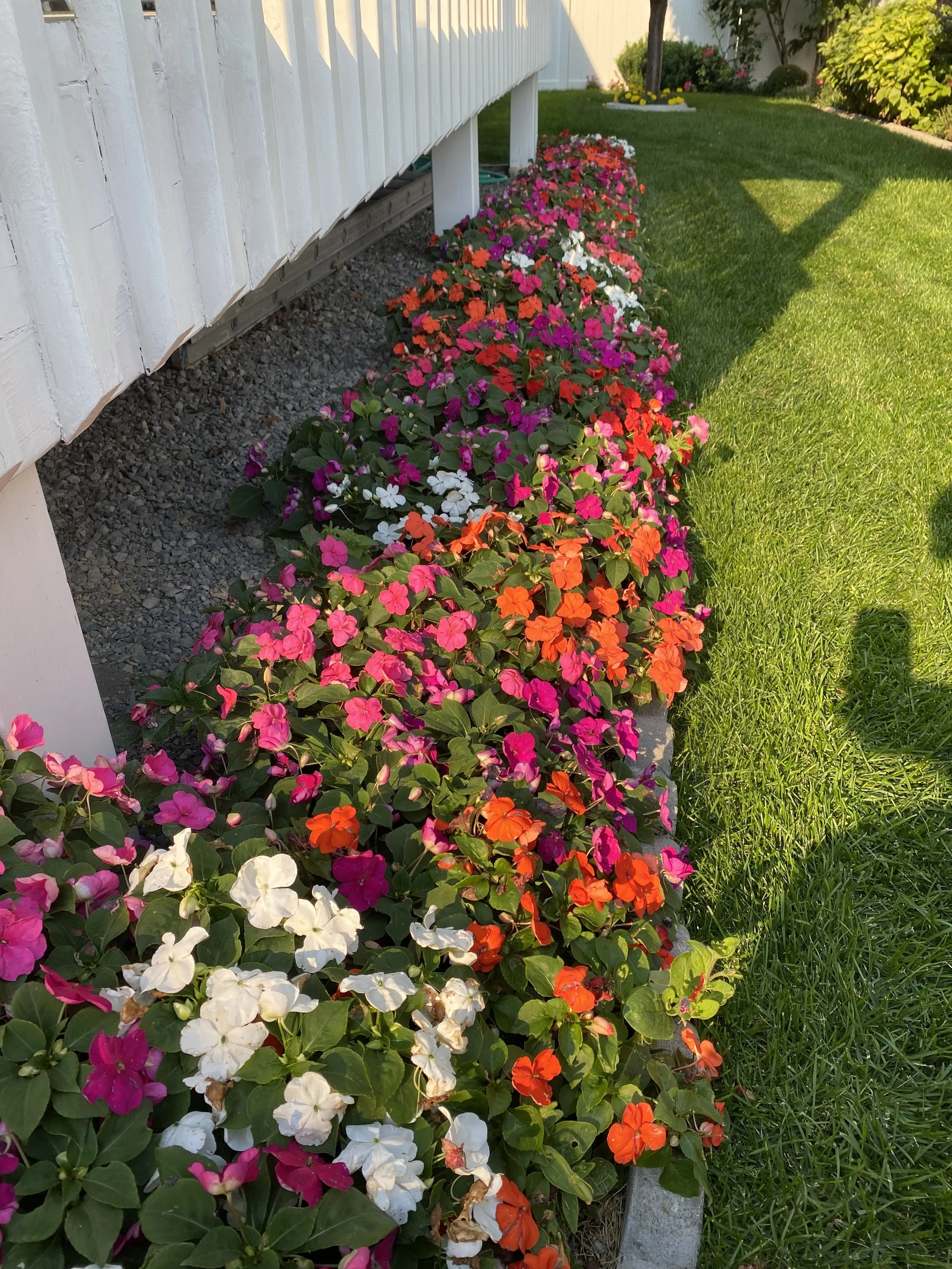HOA Lawn and Garden Maintenance