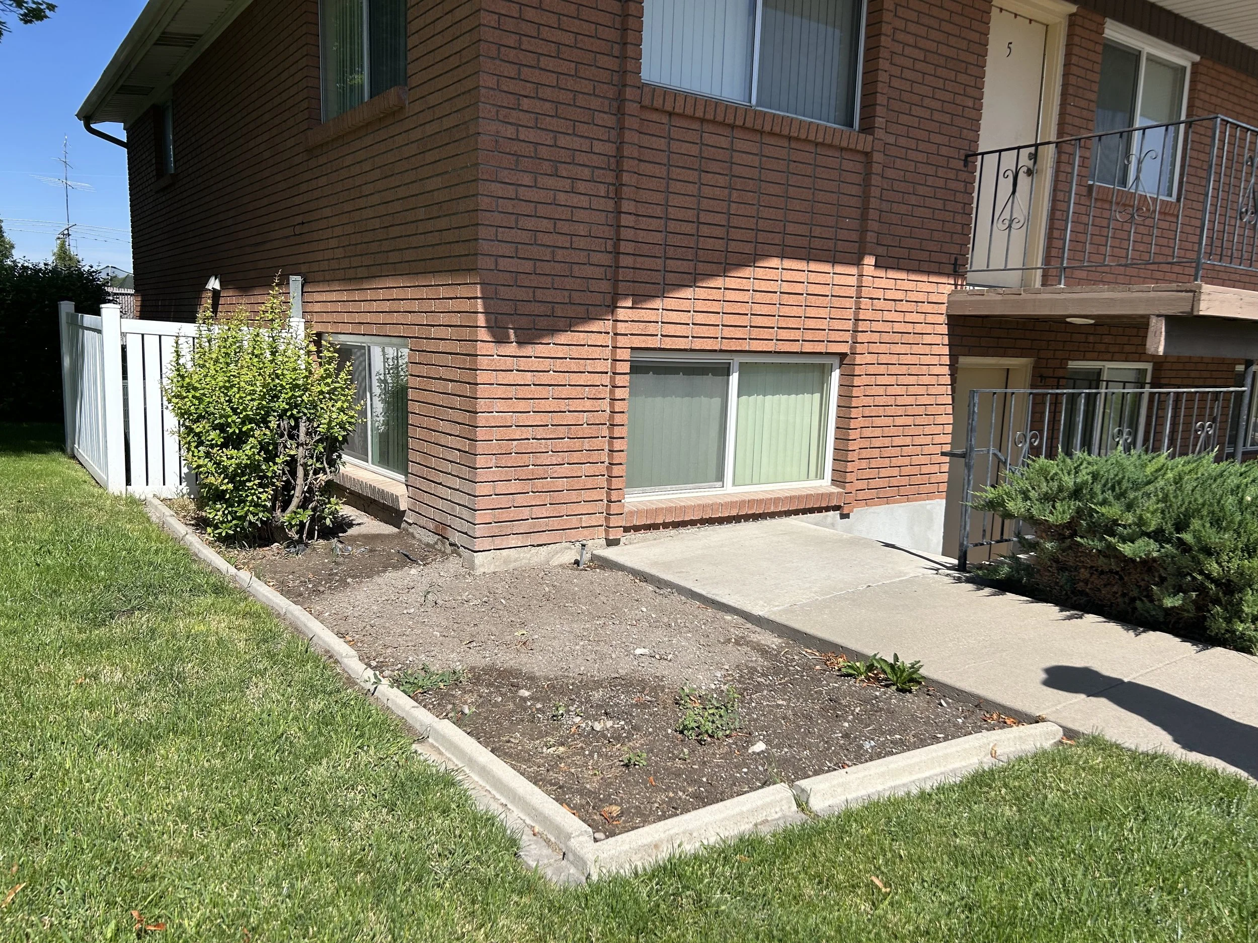 Flower Bed Remodel and Rock install in Davis County, Utah
