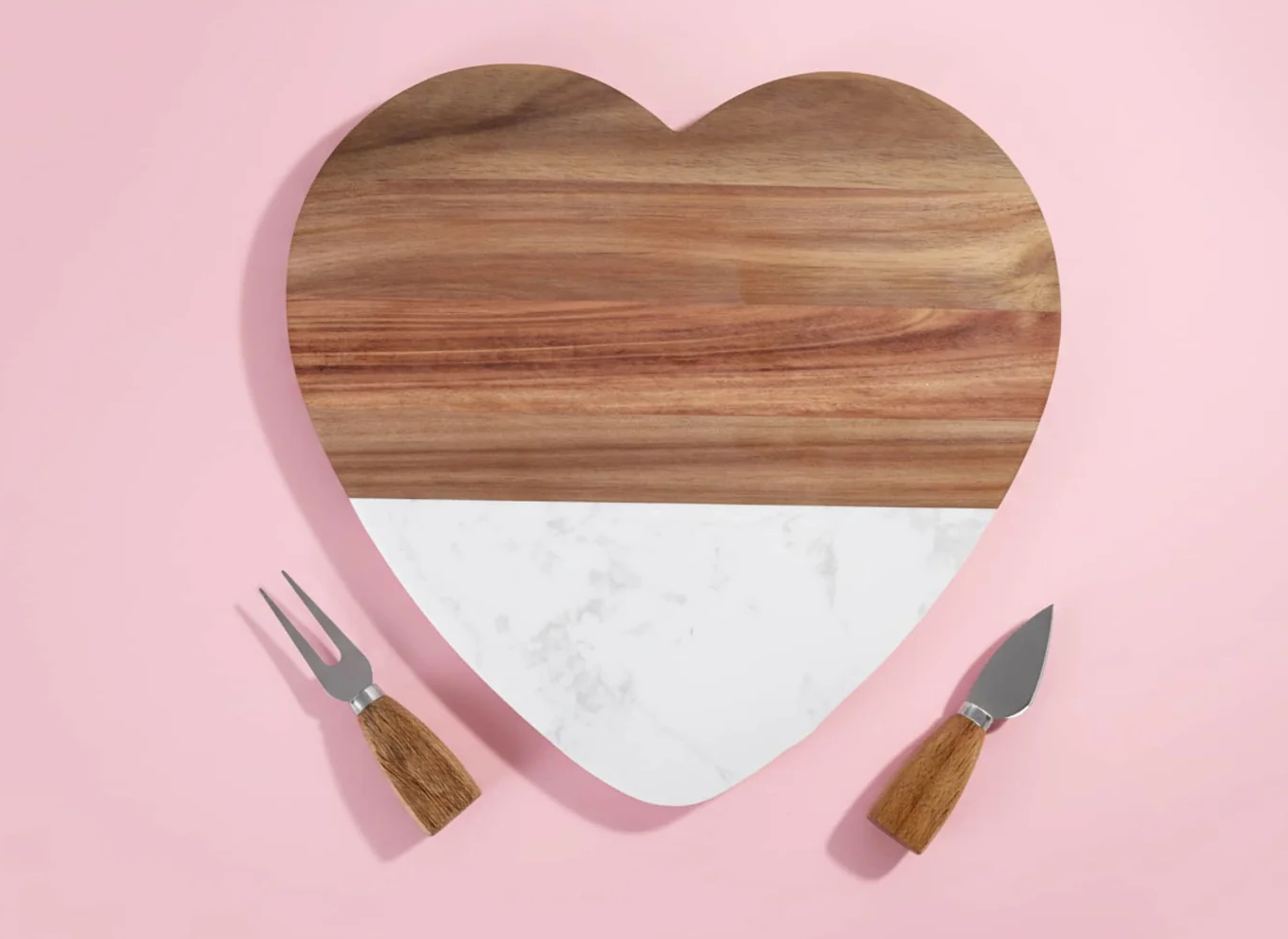 heart-MARBLE-WOOD-CUTTING-BOARD-DIMS_1.jpg.png