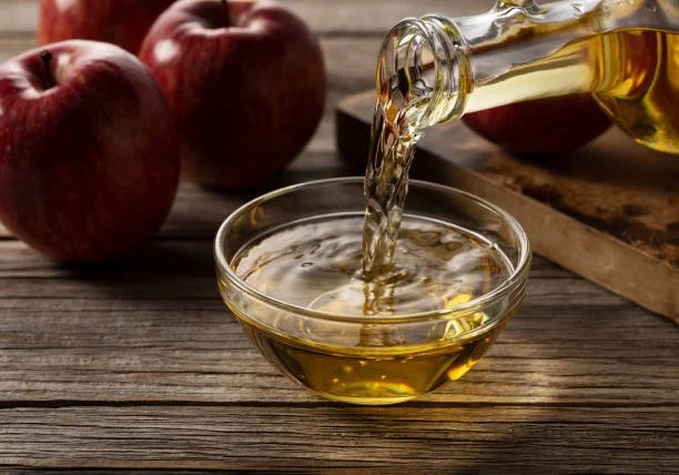Apple cider vinegar ingredient commonly used to support metabolism and fat loss