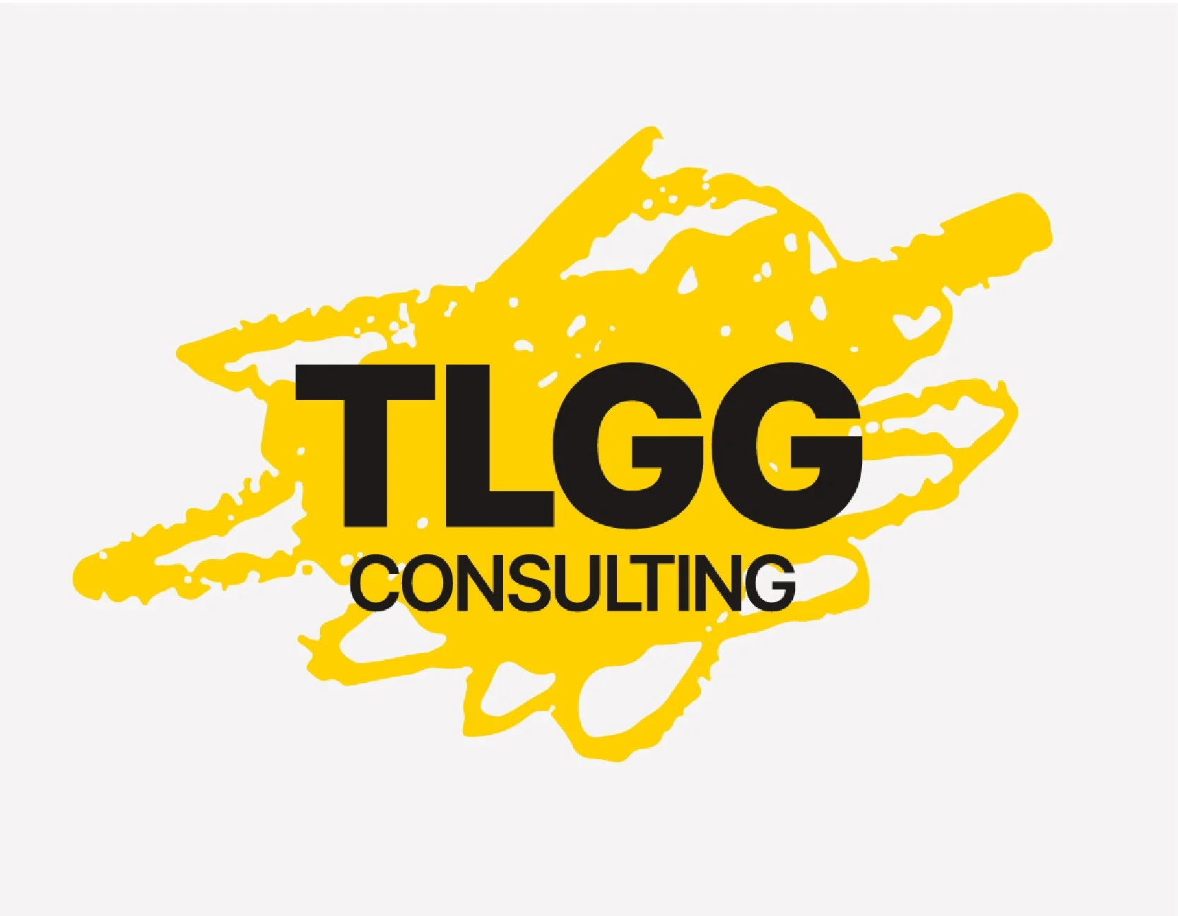 Logo von TILG Consulting mit gelber Hand und schwarzem Text auf hellem Hintergrund.