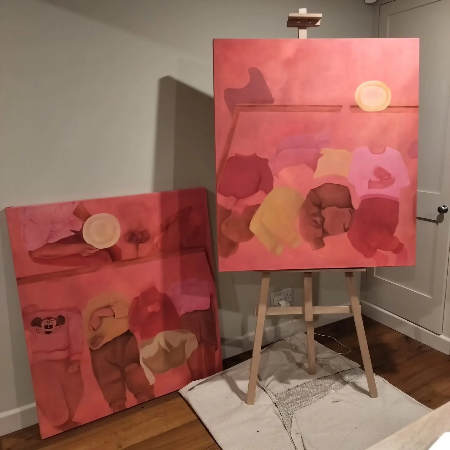 Can I just take an honest minute to say how slooooow art making is. And how hard it can be to post new social content all the time around working a full time job and just getting life done? 
This piece takes two hours of my time every morning before 